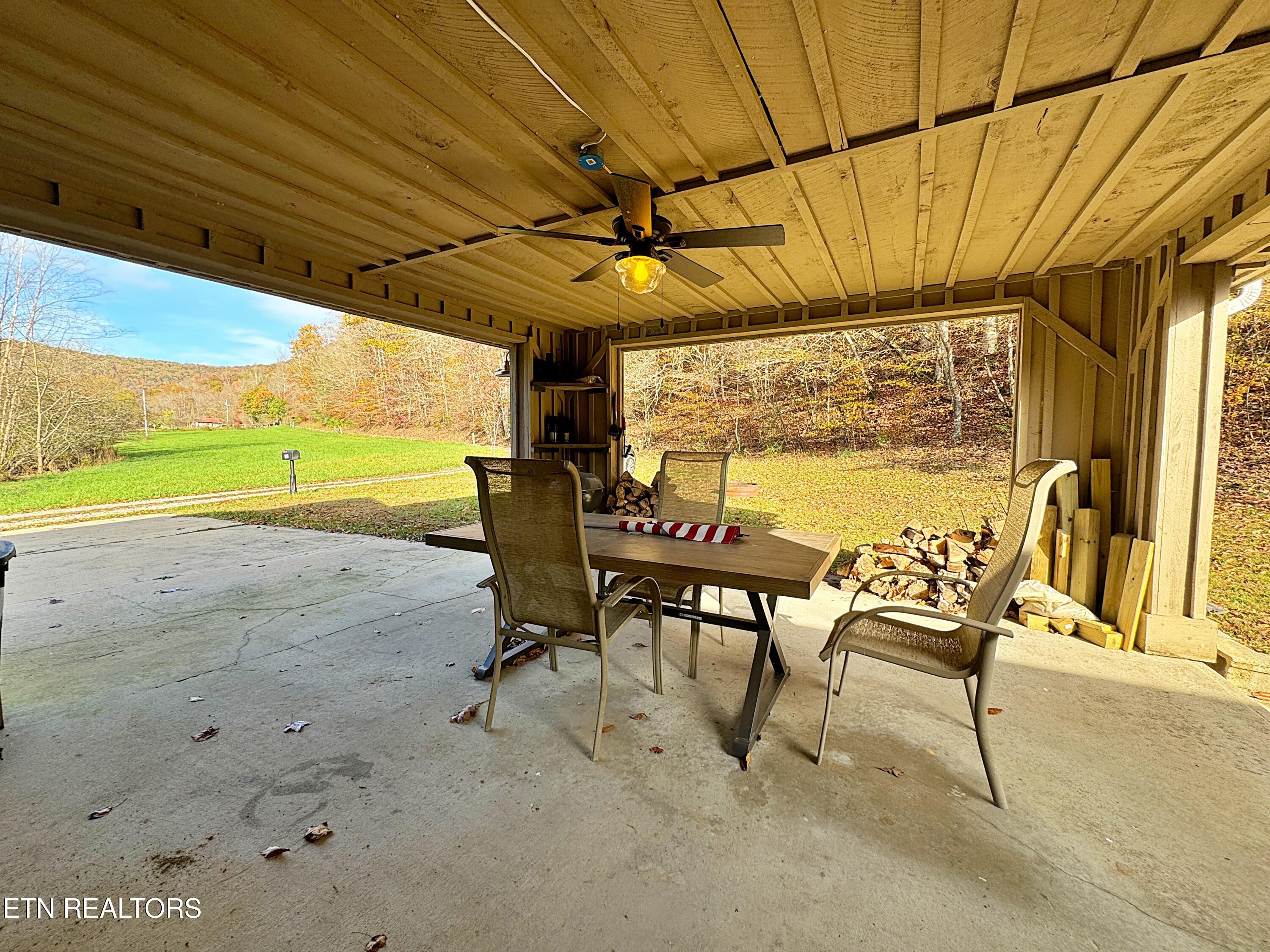 190 Stein Hollow Road Oneida TN 37841