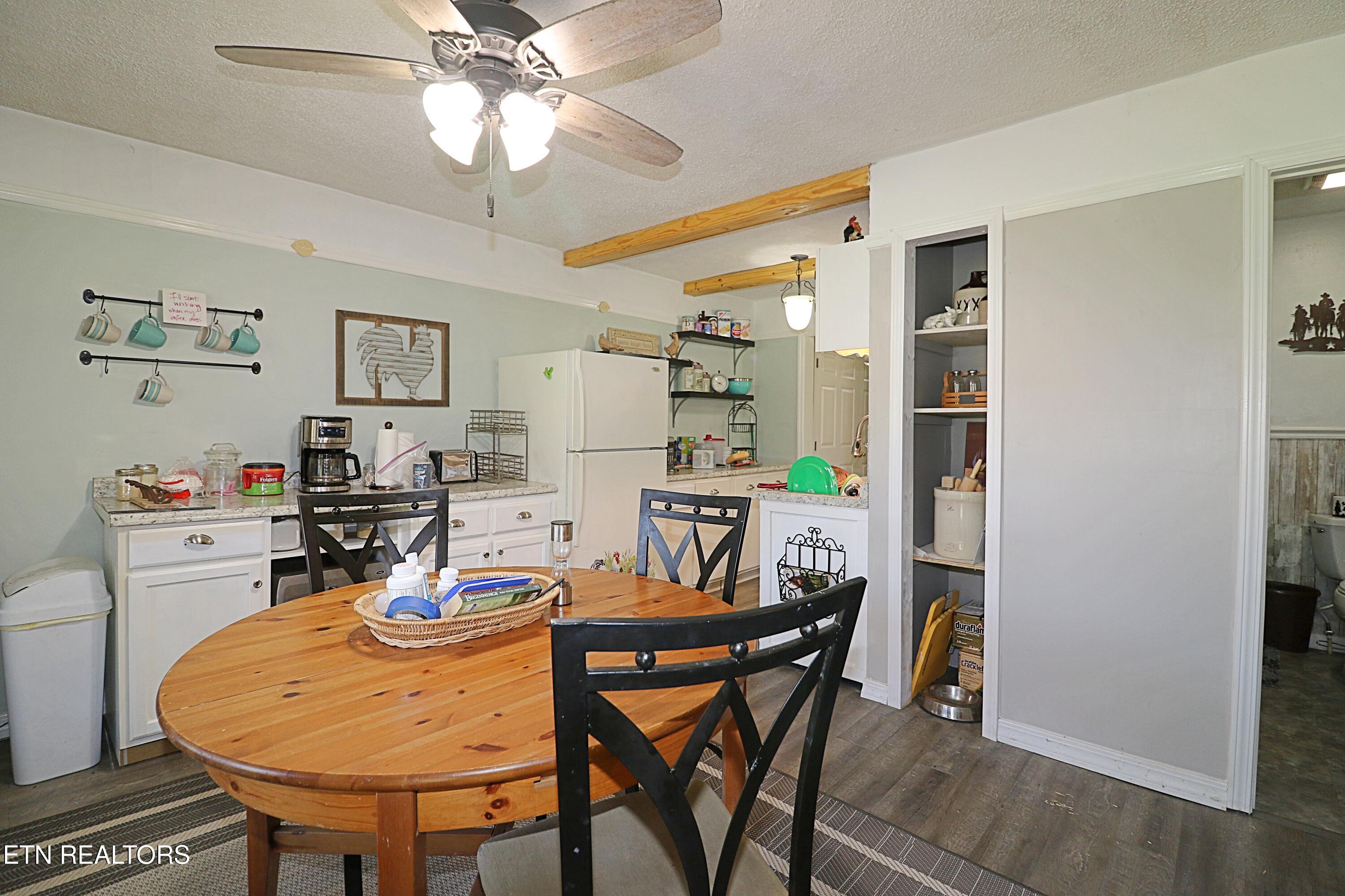 190 Stein Hollow Road Oneida TN 37841