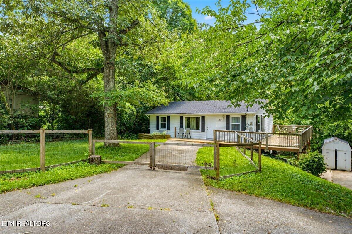 2319 Woods Smith Road Knoxville TN 37921