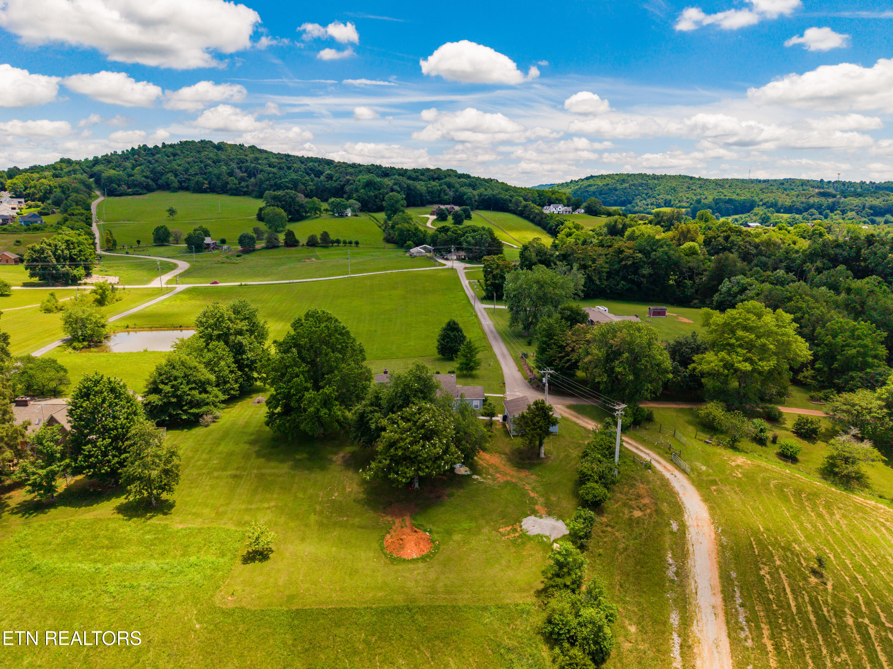 165 Fox Lane Cookeville TN 38506