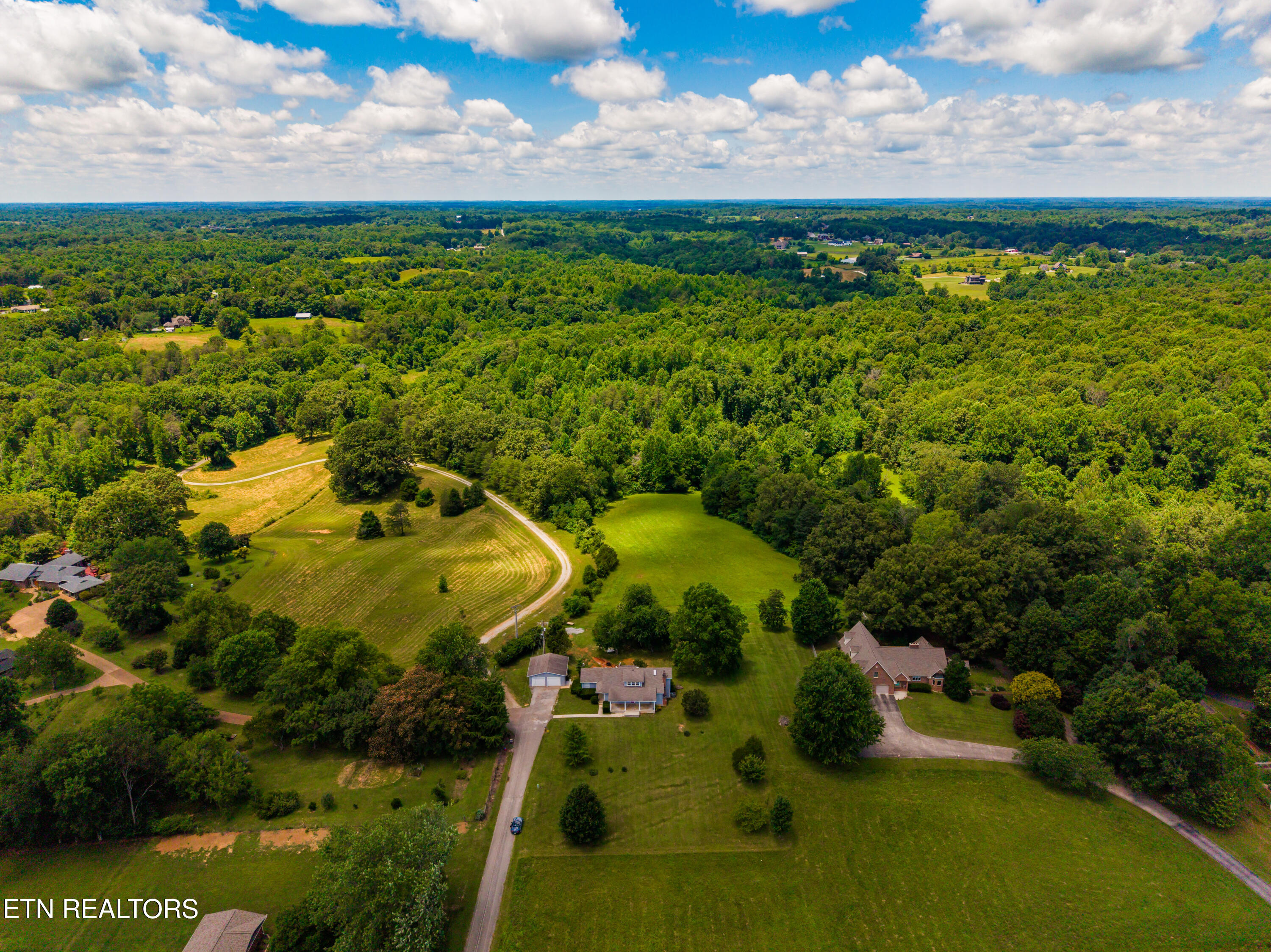 165 Fox Lane Cookeville TN 38506