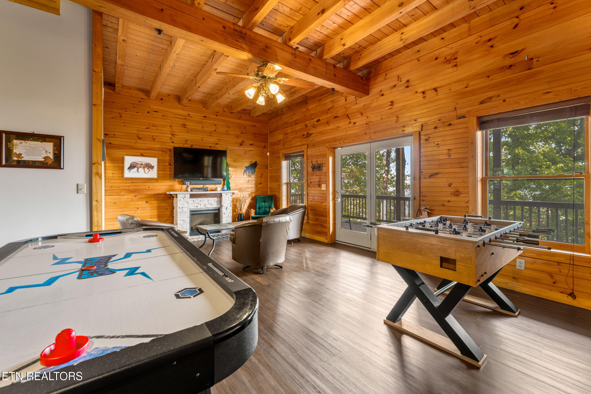 3831 Glenview Way Sevierville TN 37862