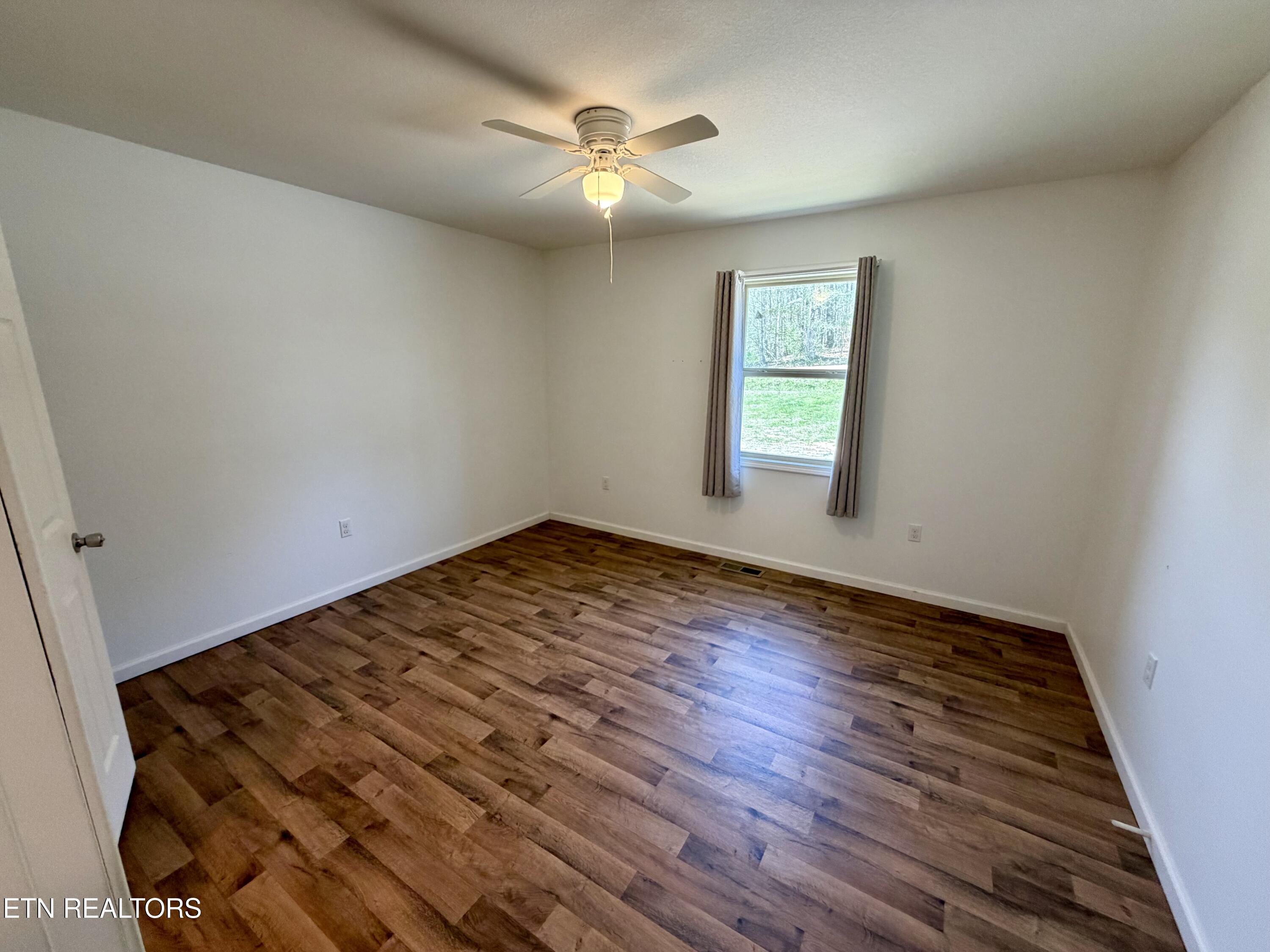 2557 Huntsville Hill Road Helenwood TN 37755