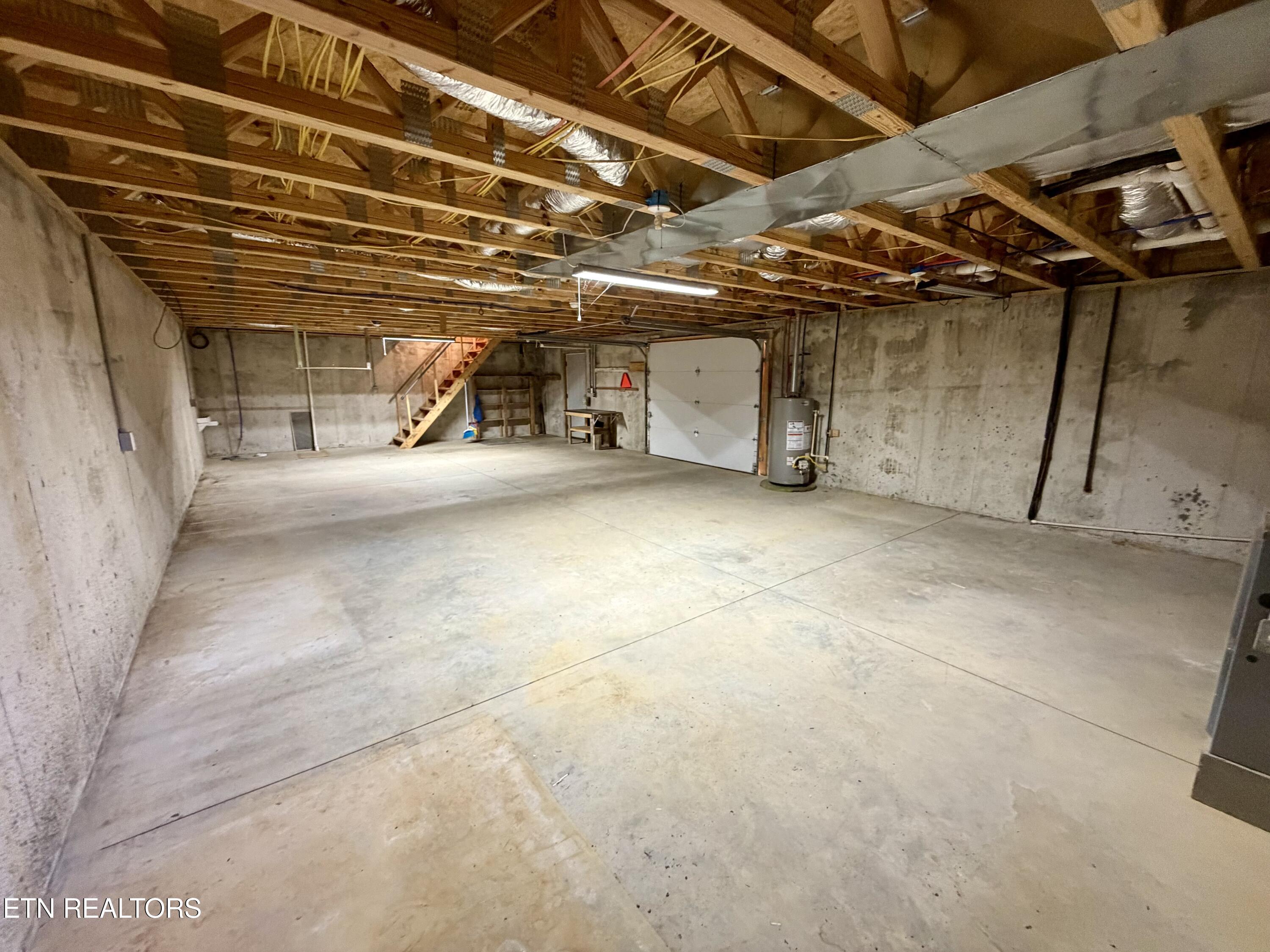 2557 Huntsville Hill Road Helenwood TN 37755
