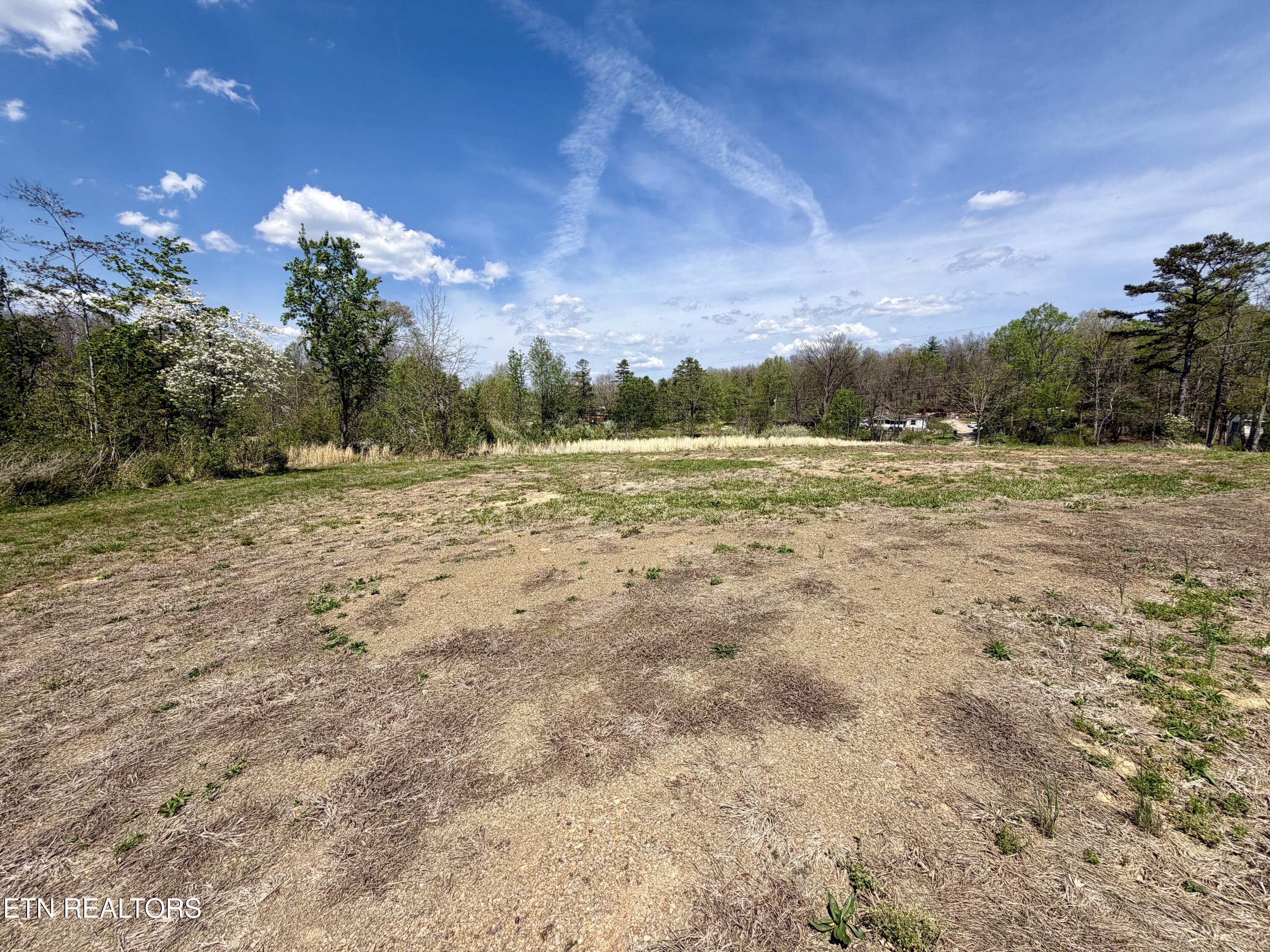 2557 Huntsville Hill Road Helenwood TN 37755