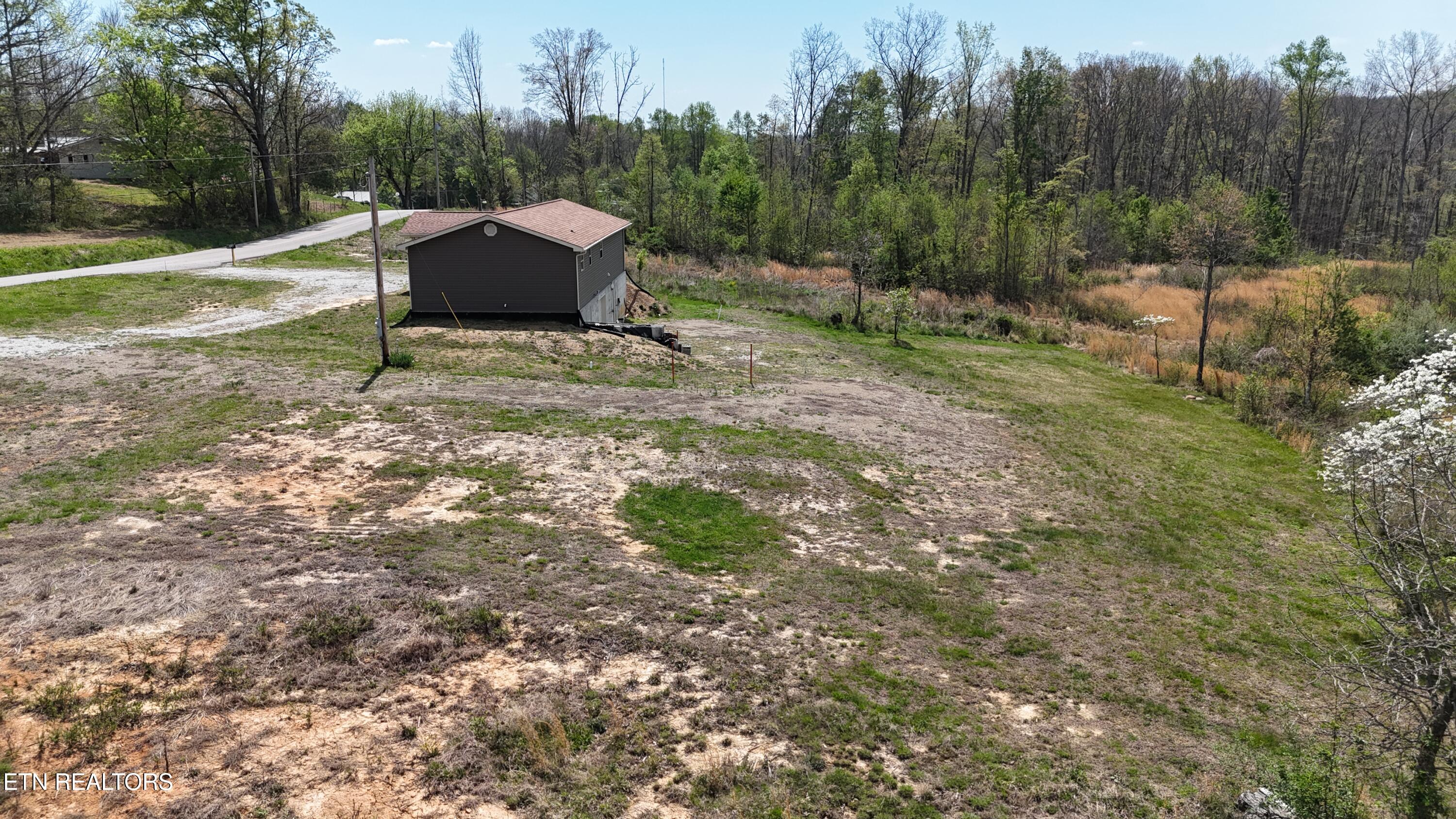 2557 Huntsville Hill Road Helenwood TN 37755