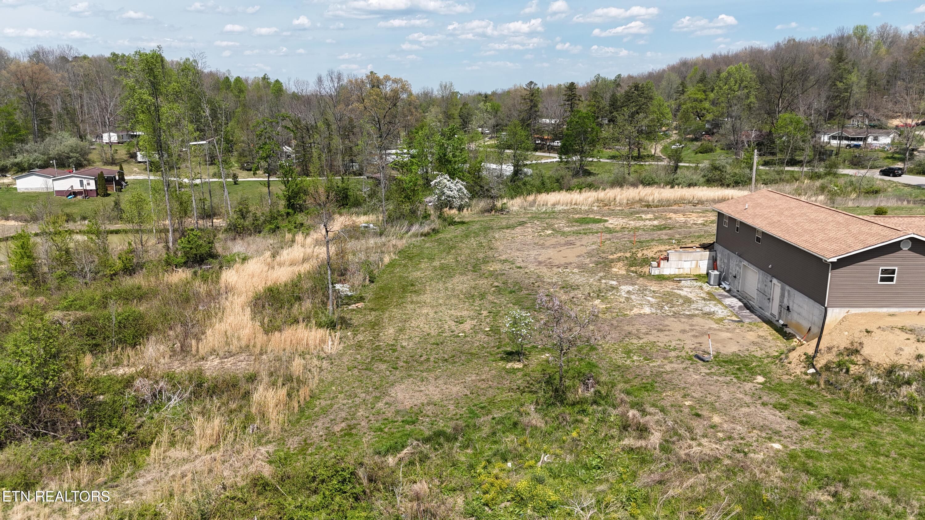 2557 Huntsville Hill Road Helenwood TN 37755