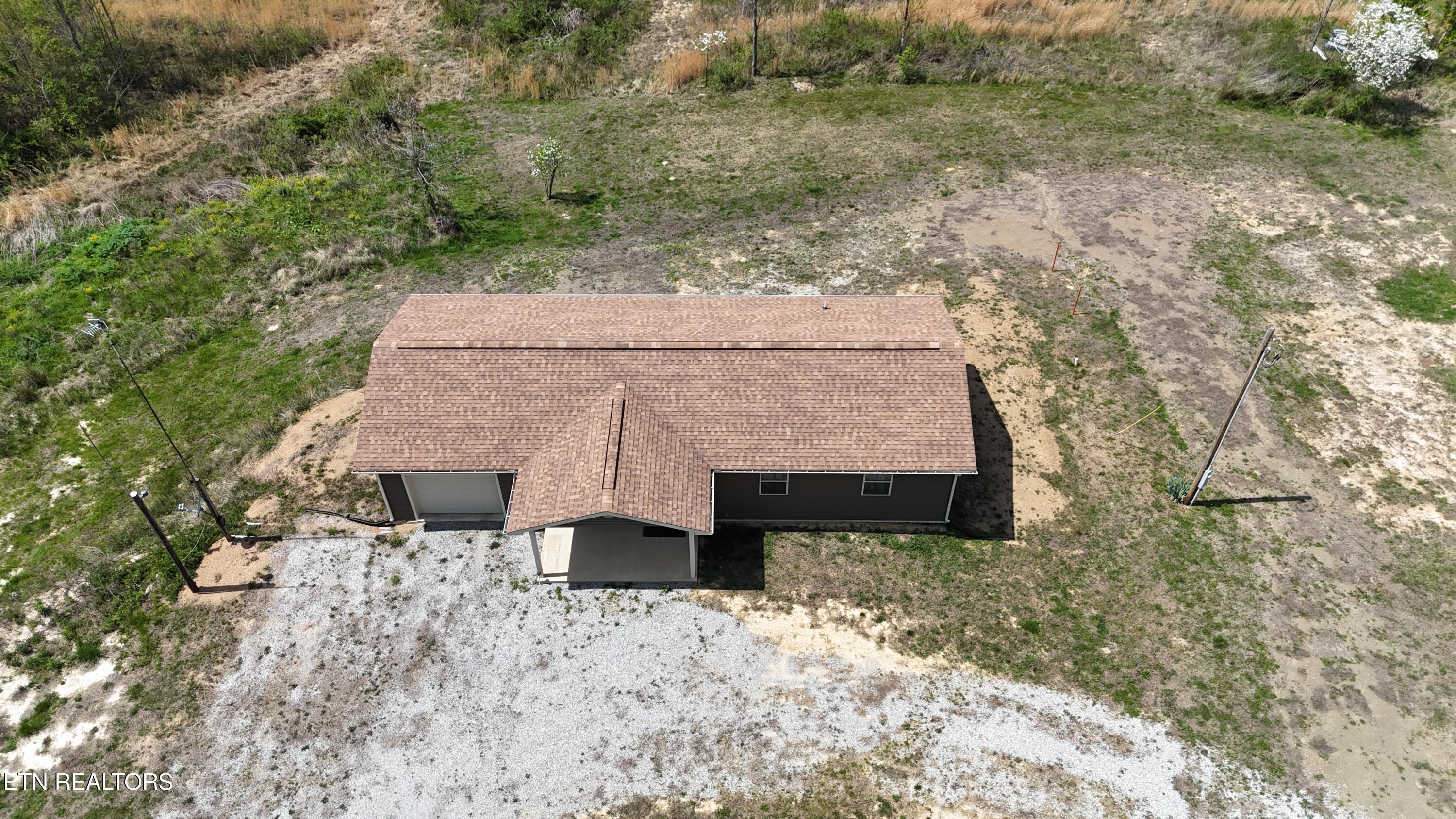 2557 Huntsville Hill Road Helenwood TN 37755