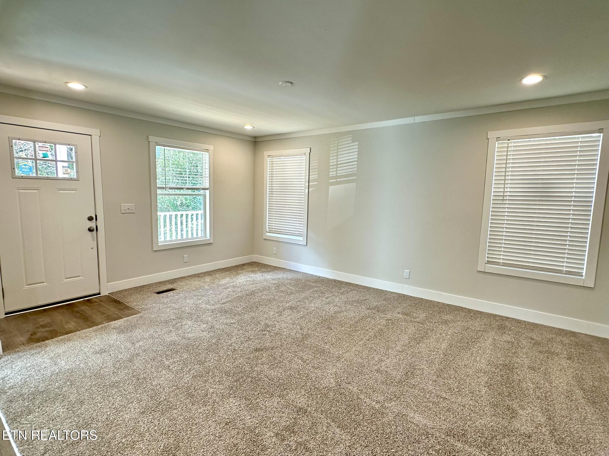 6626 Collins Lane Knoxville TN 37918