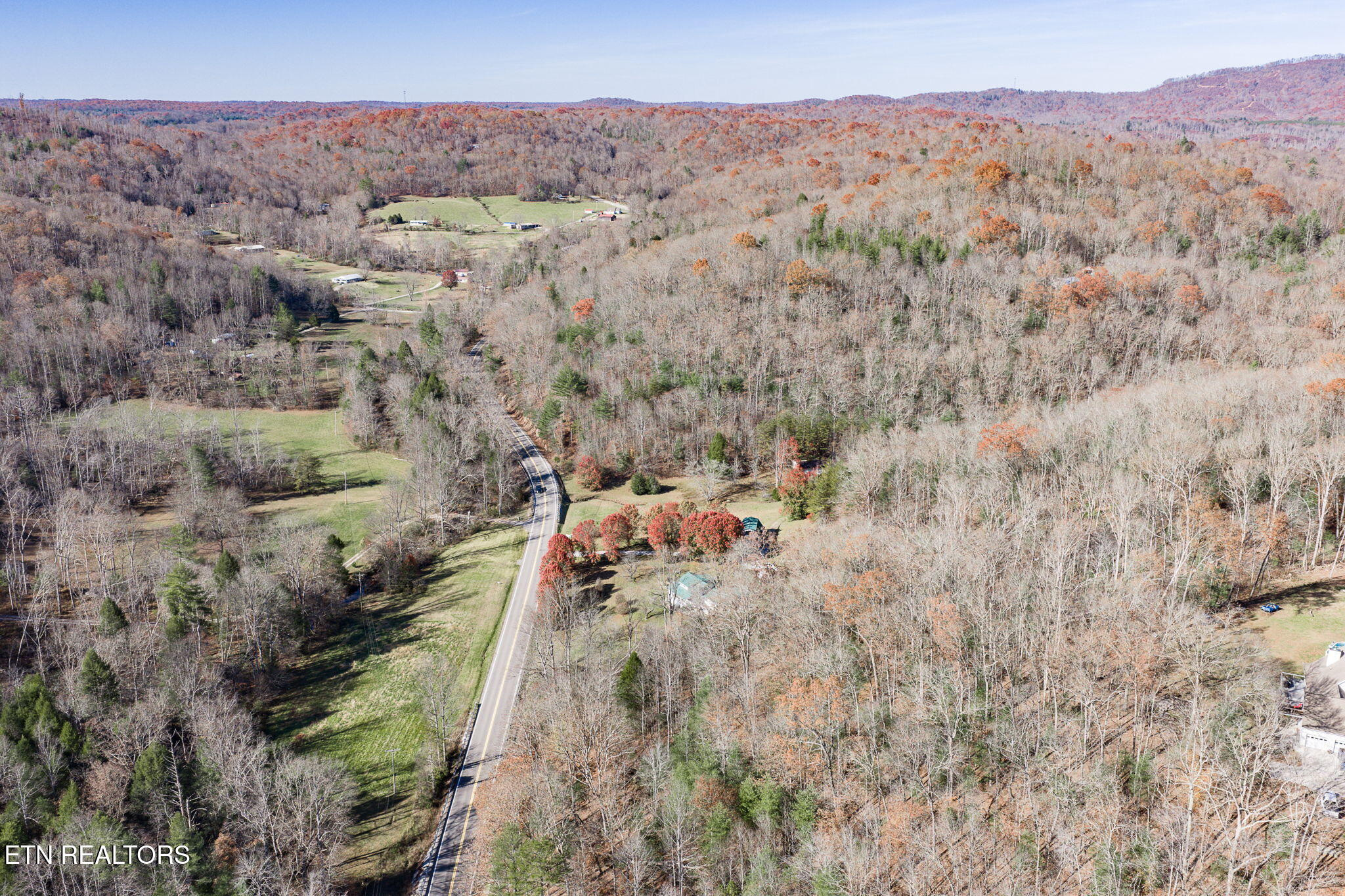 5334 Morgan County Highway Lancing TN 37770