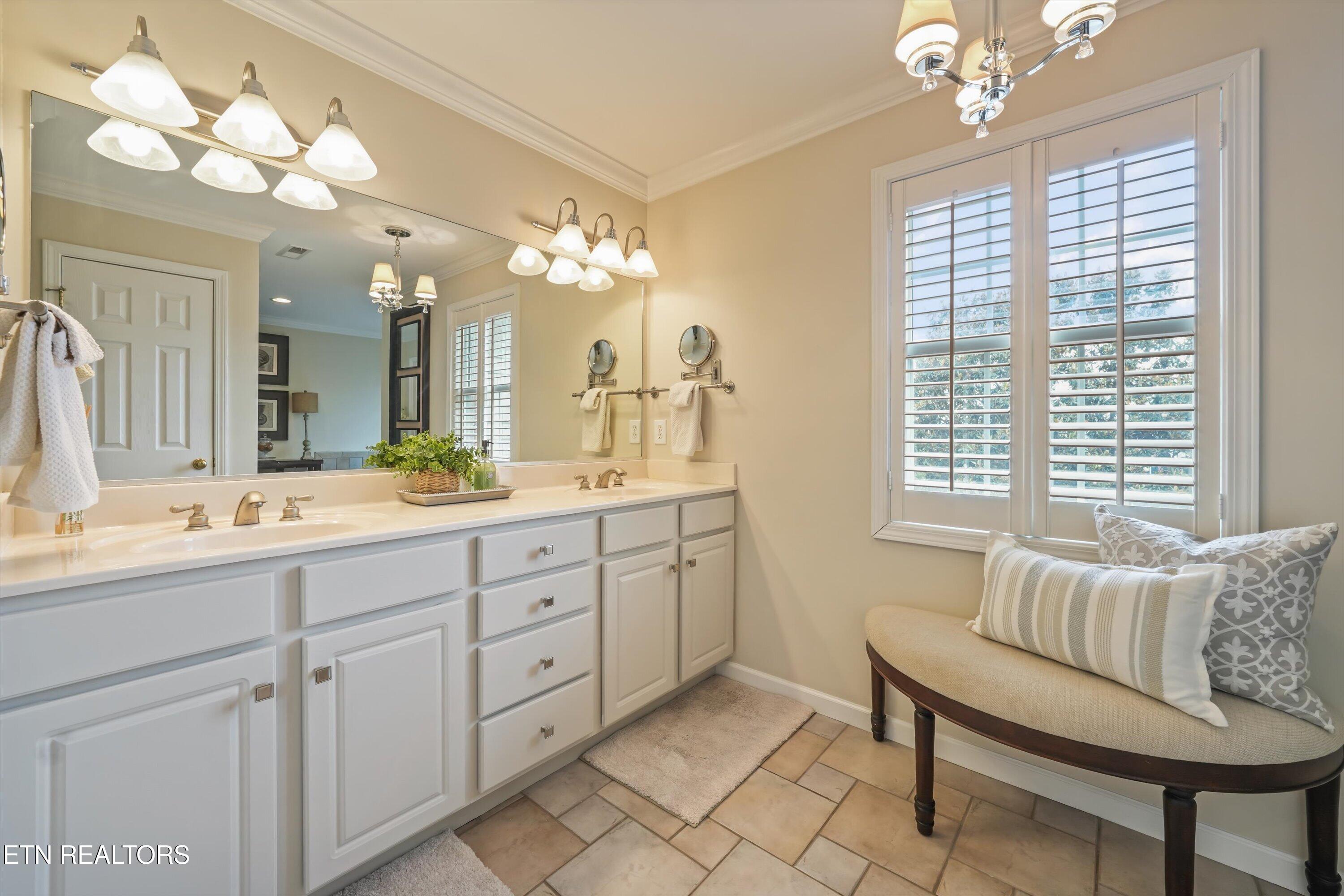 1809 Highlands Cove Lane Knoxville TN 37922