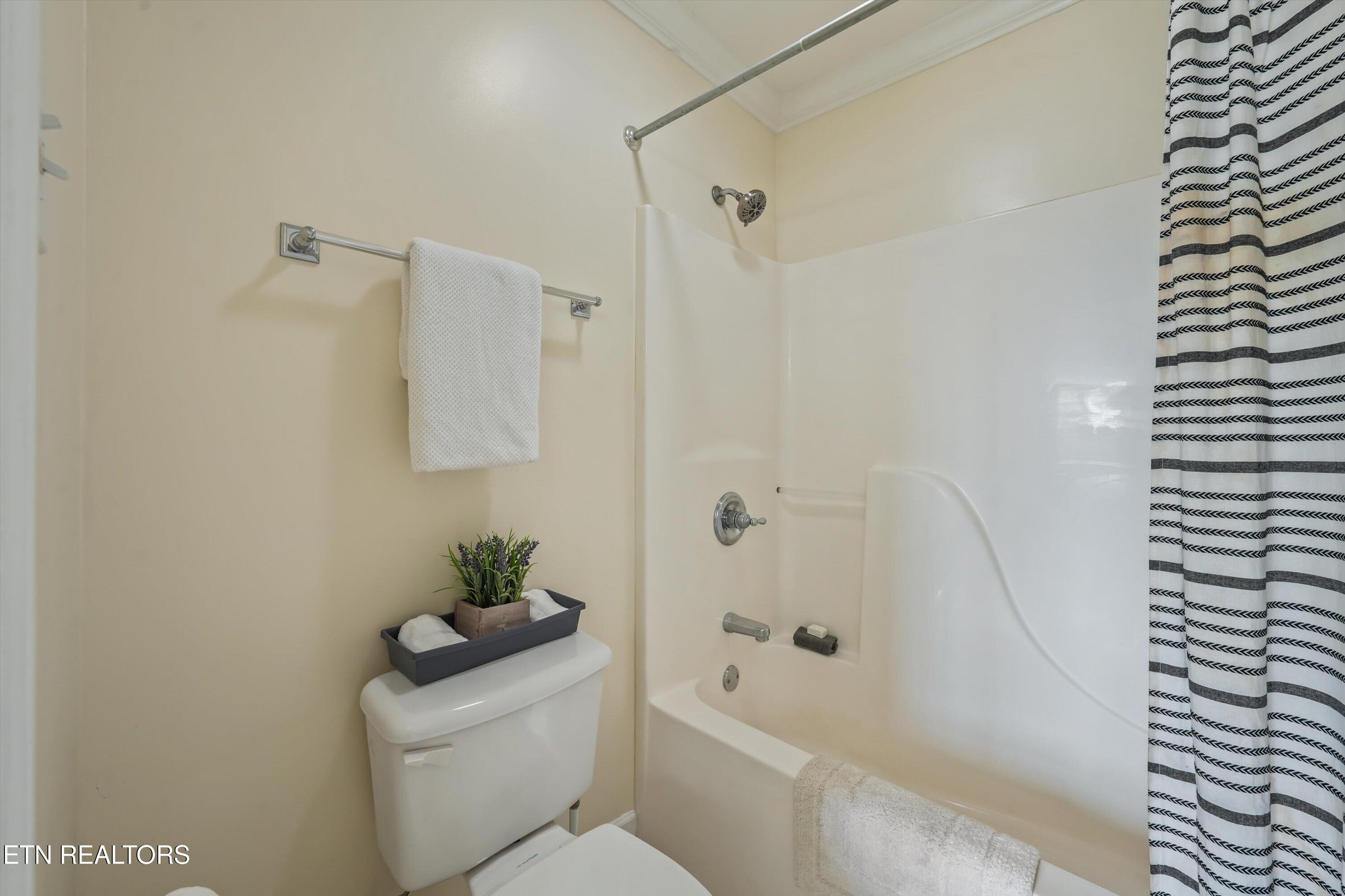 1809 Highlands Cove Lane Knoxville TN 37922