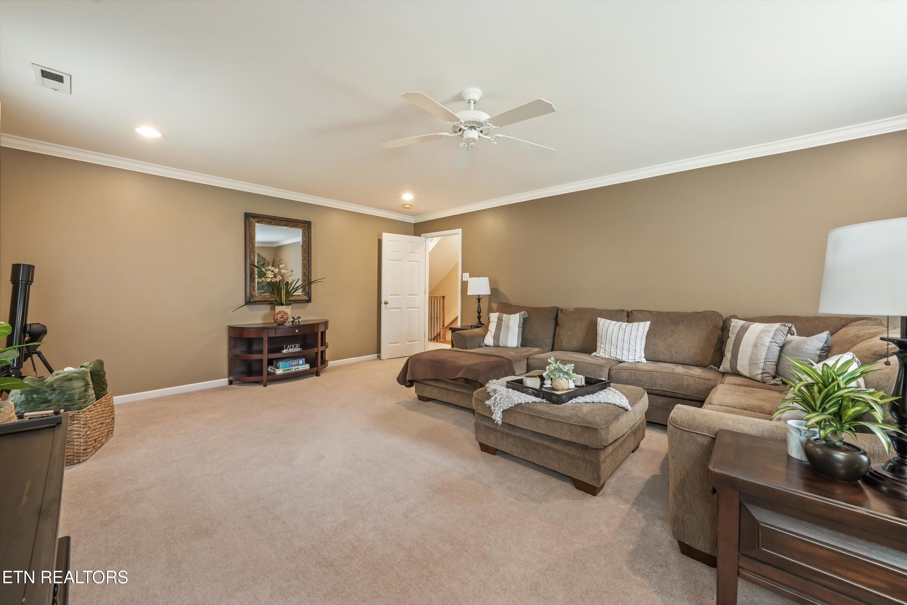 1809 Highlands Cove Lane Knoxville TN 37922