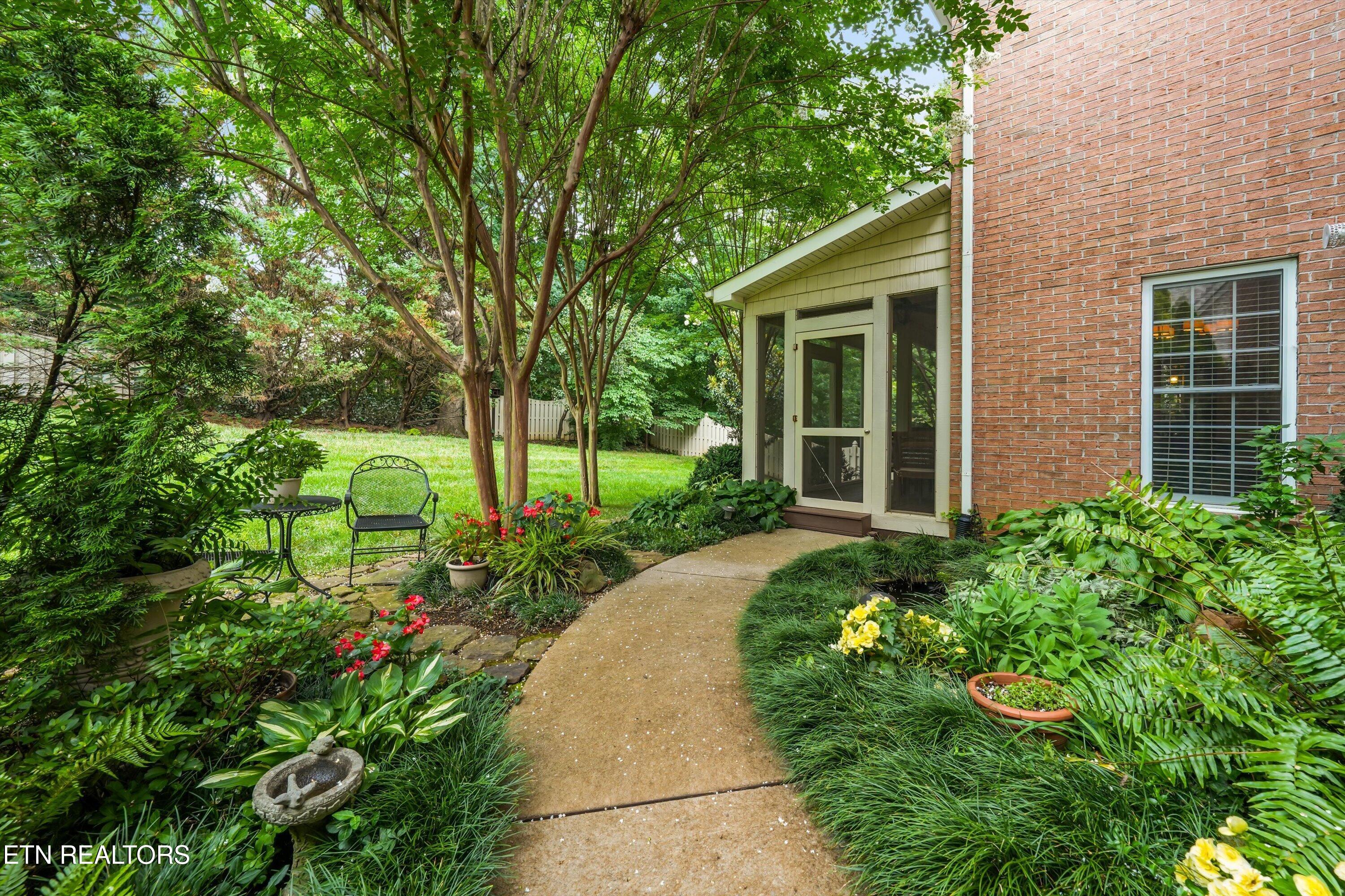 1809 Highlands Cove Lane Knoxville TN 37922