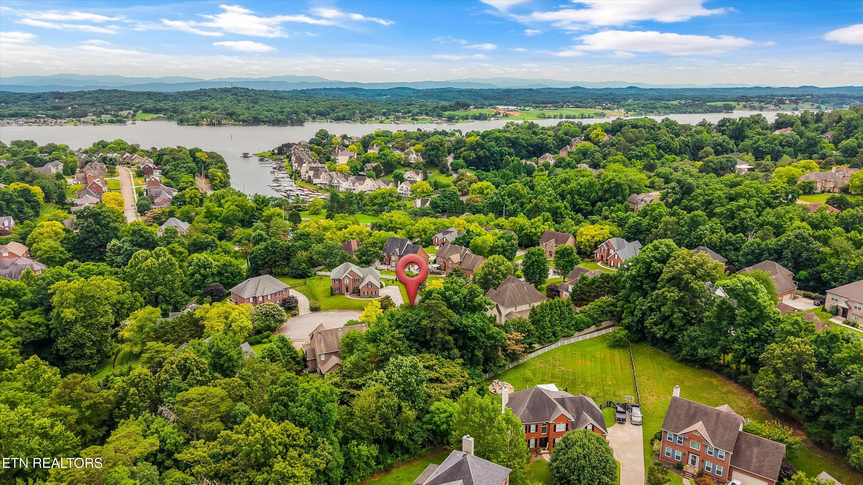 1809 Highlands Cove Lane Knoxville TN 37922