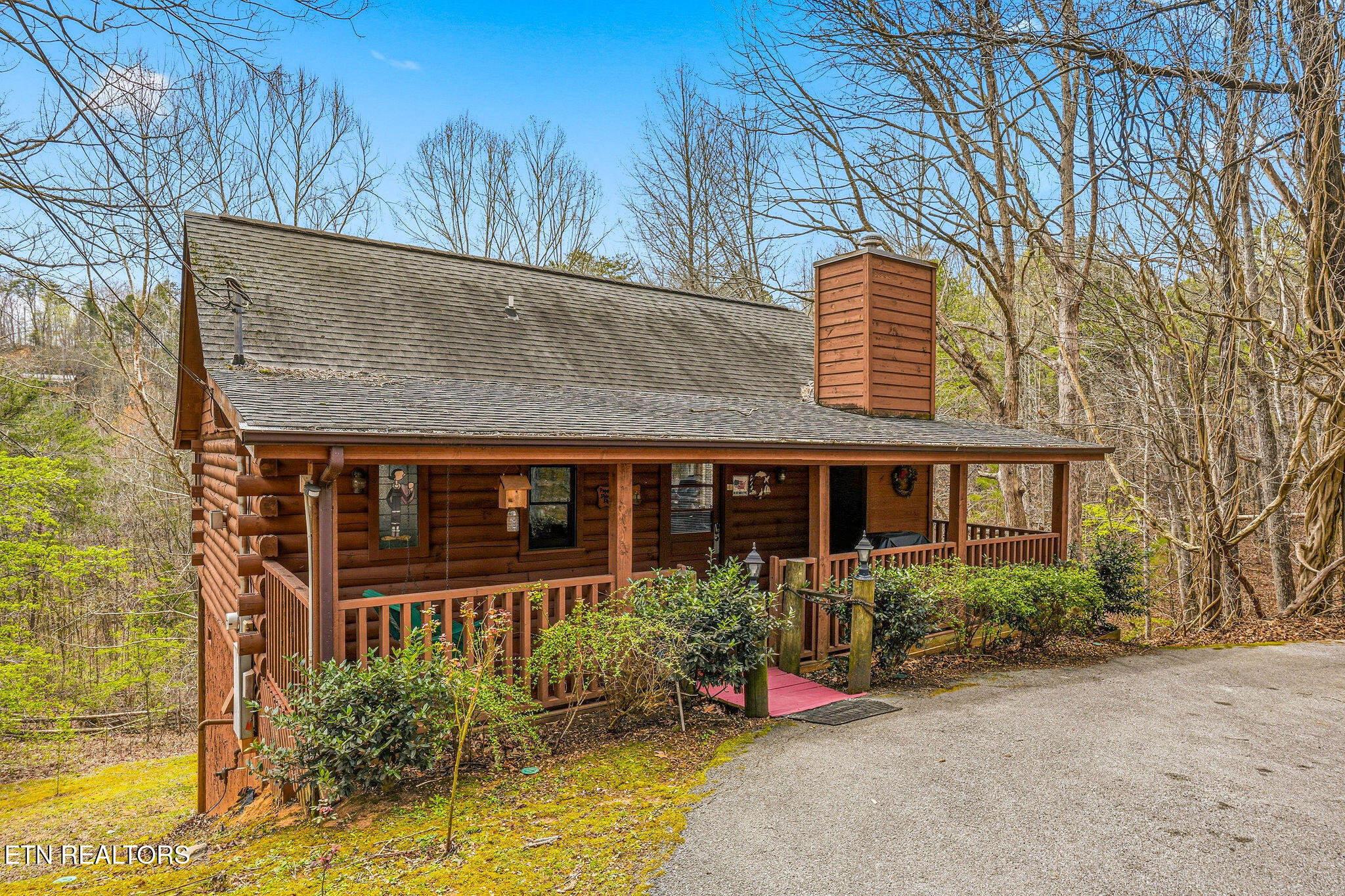 1645 S Mountain View Road Sevierville TN 37876