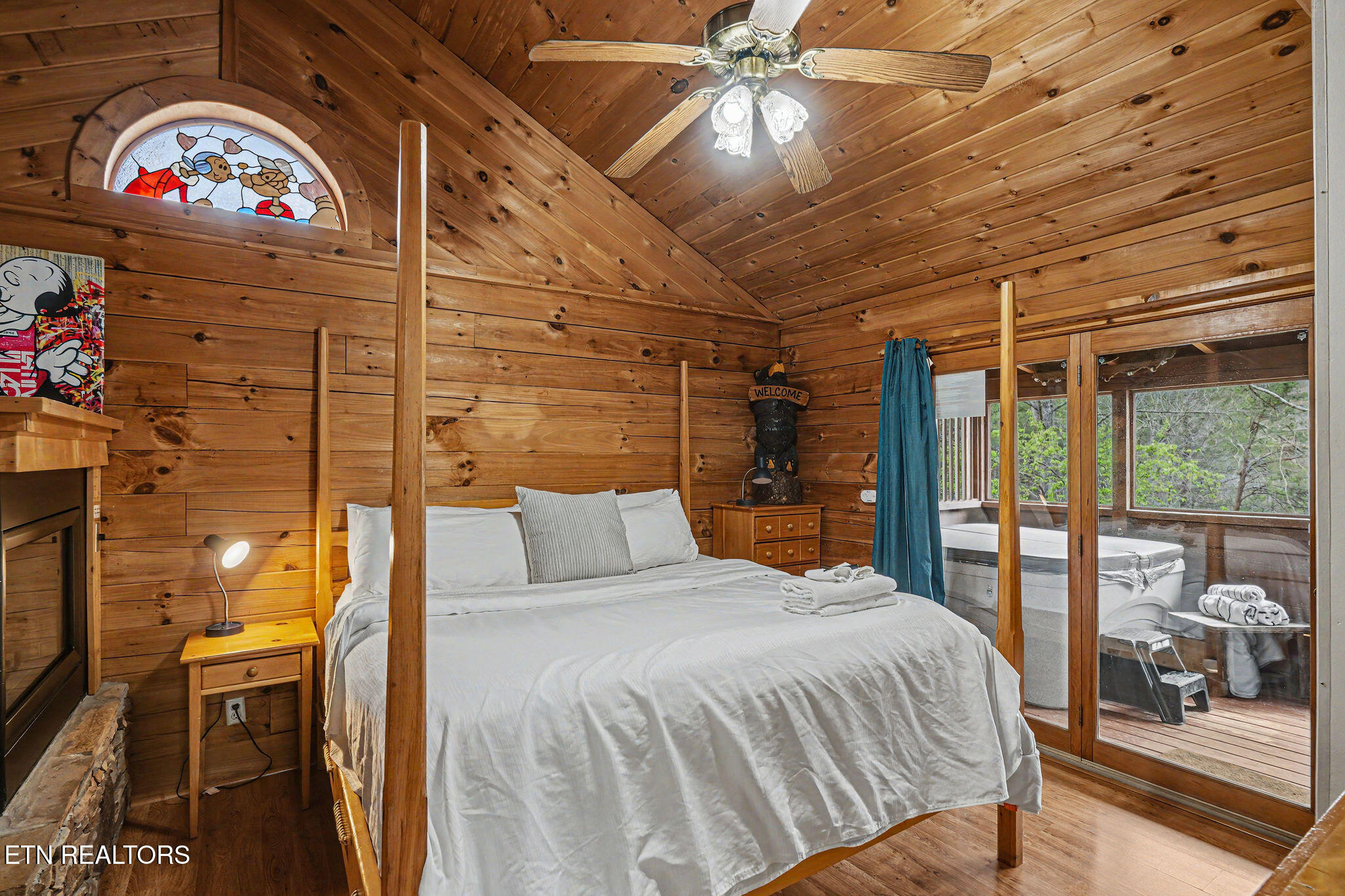 1645 S Mountain View Road Sevierville TN 37876