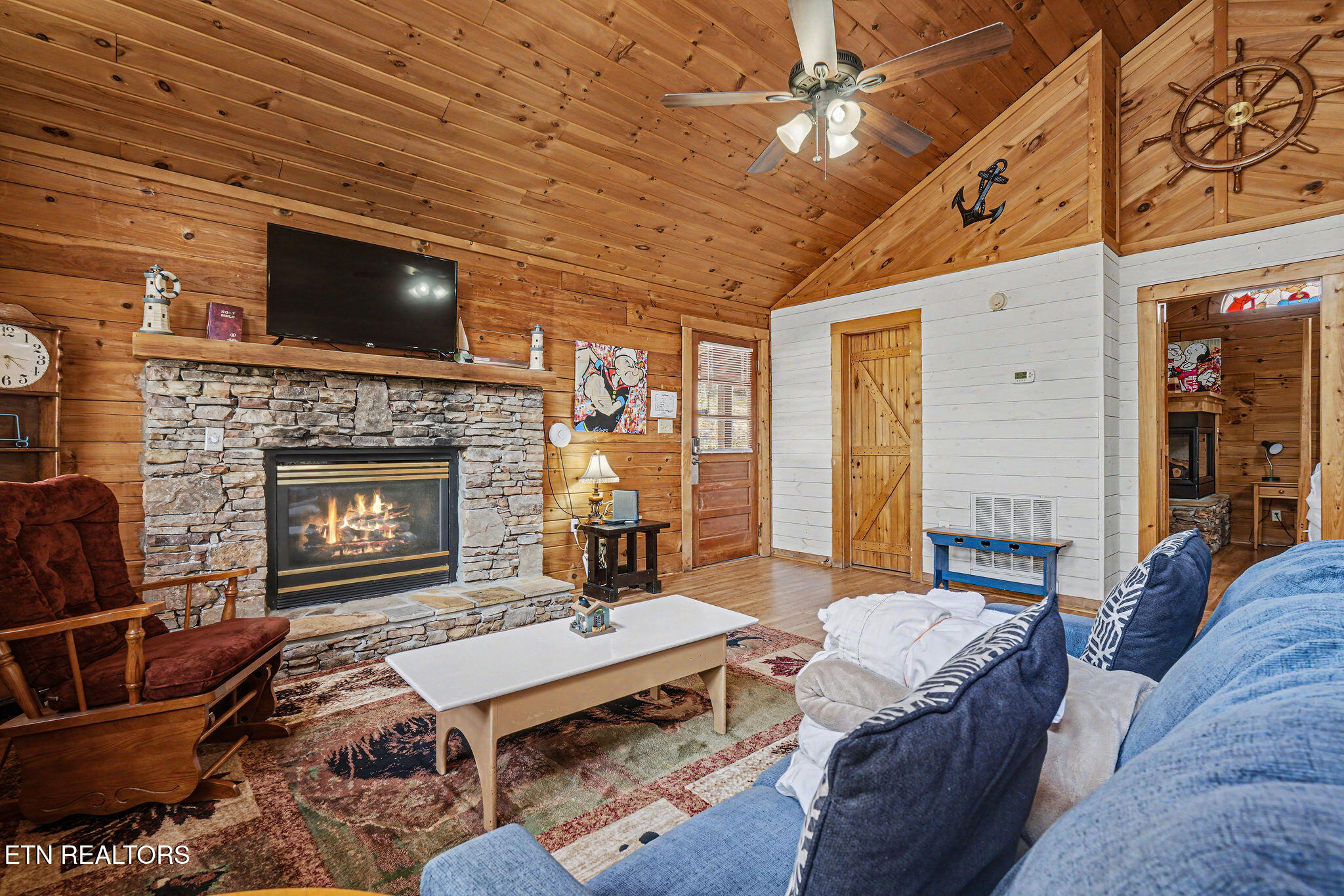 1645 S Mountain View Road Sevierville TN 37876