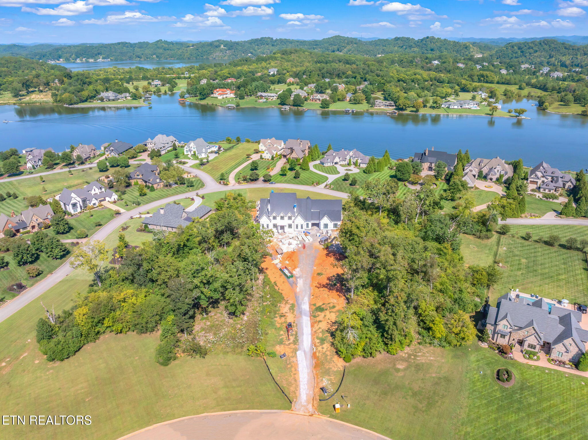 3619 Lashbrooke Way Louisville TN 37777