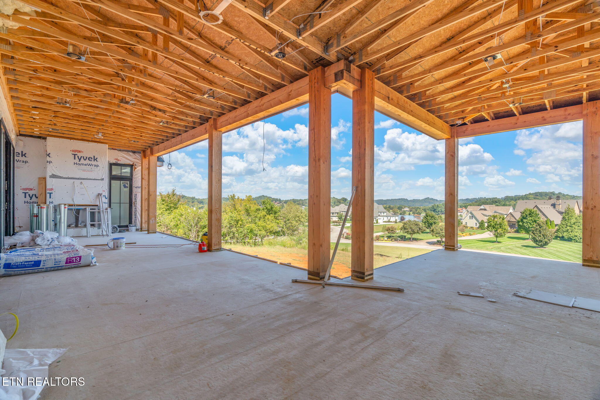 3619 Lashbrooke Way Louisville TN 37777