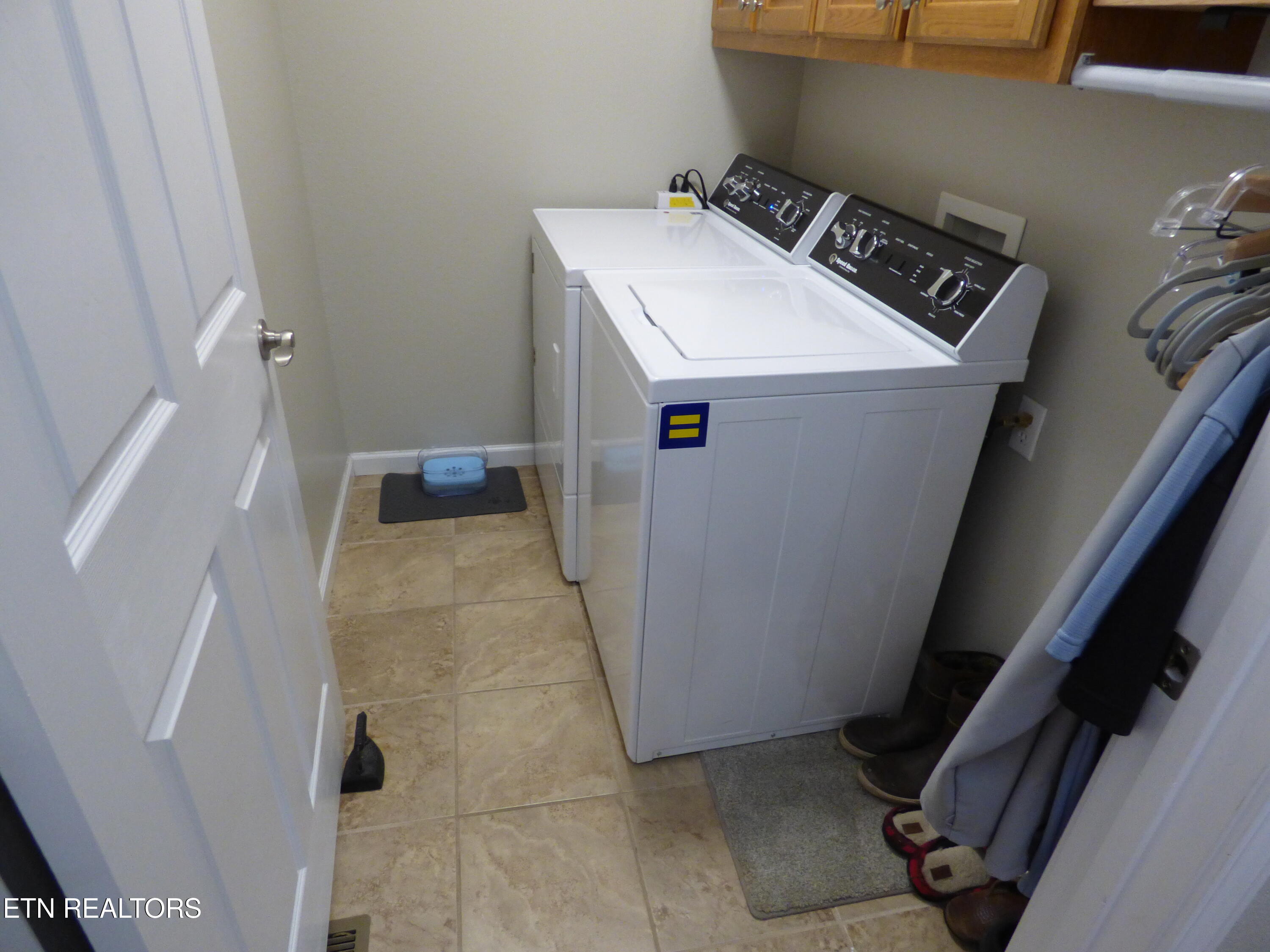 280 E Deer Creek Drive Crossville TN 38571