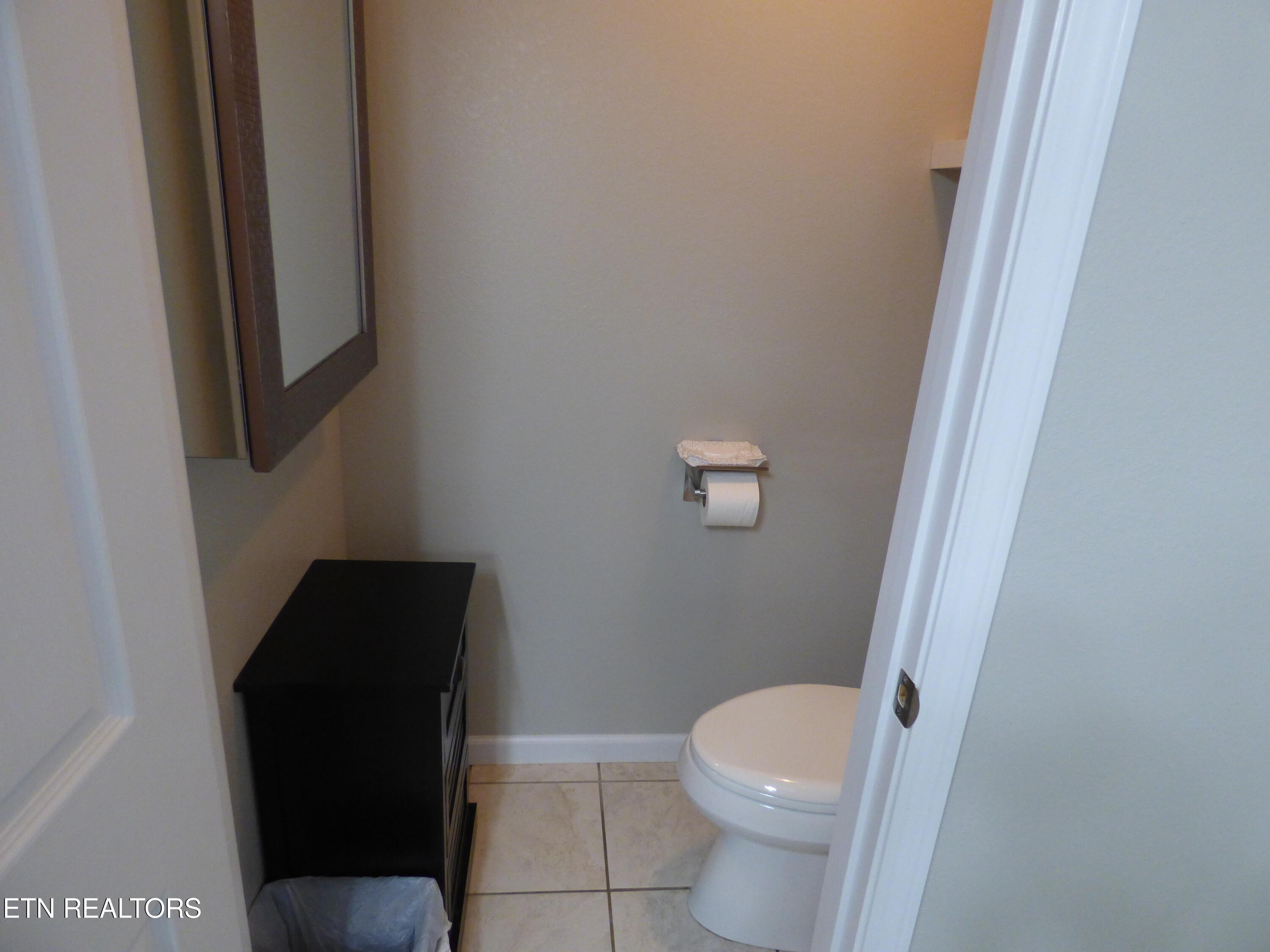 280 E Deer Creek Drive Crossville TN 38571