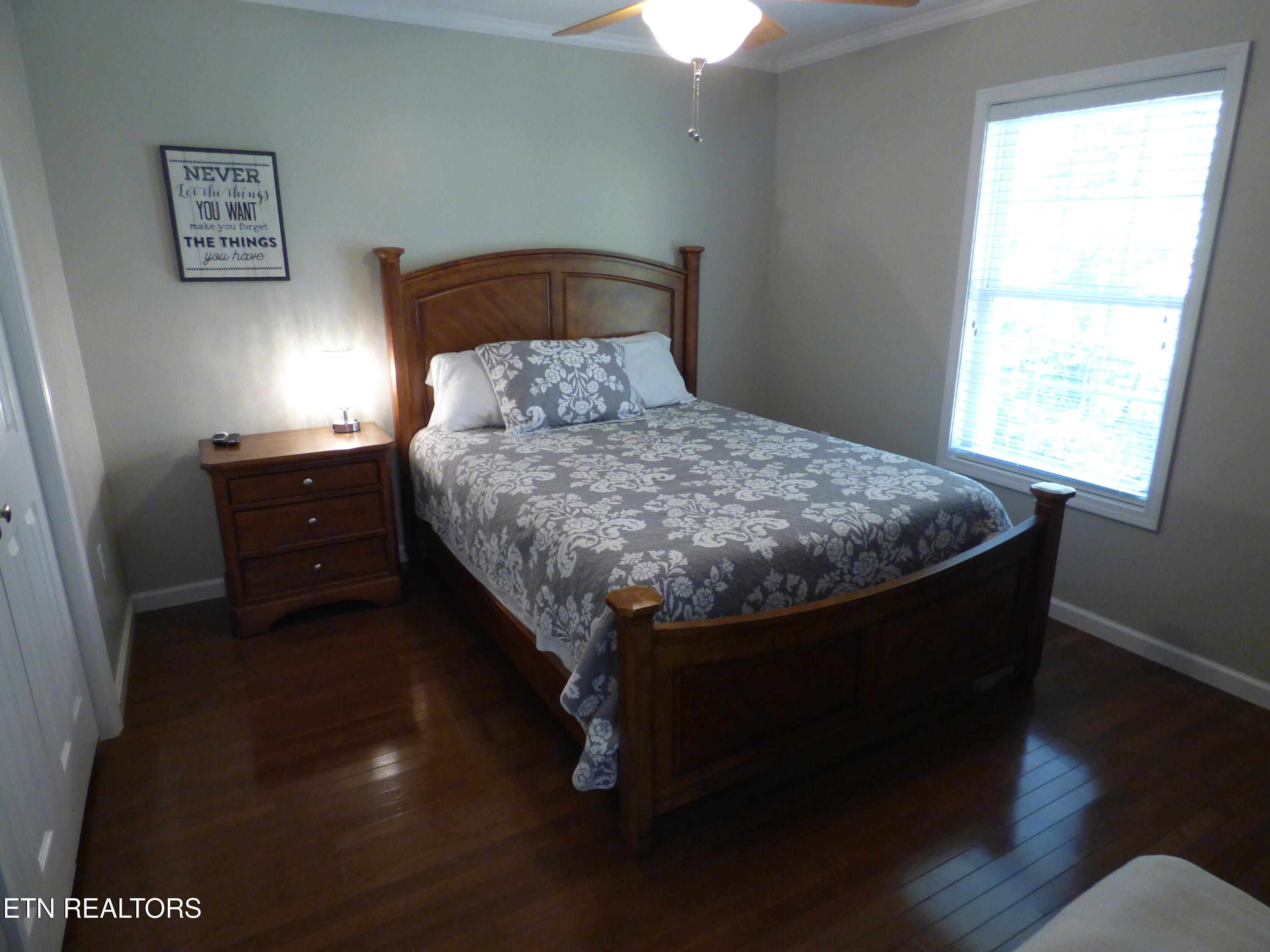 280 E Deer Creek Drive Crossville TN 38571