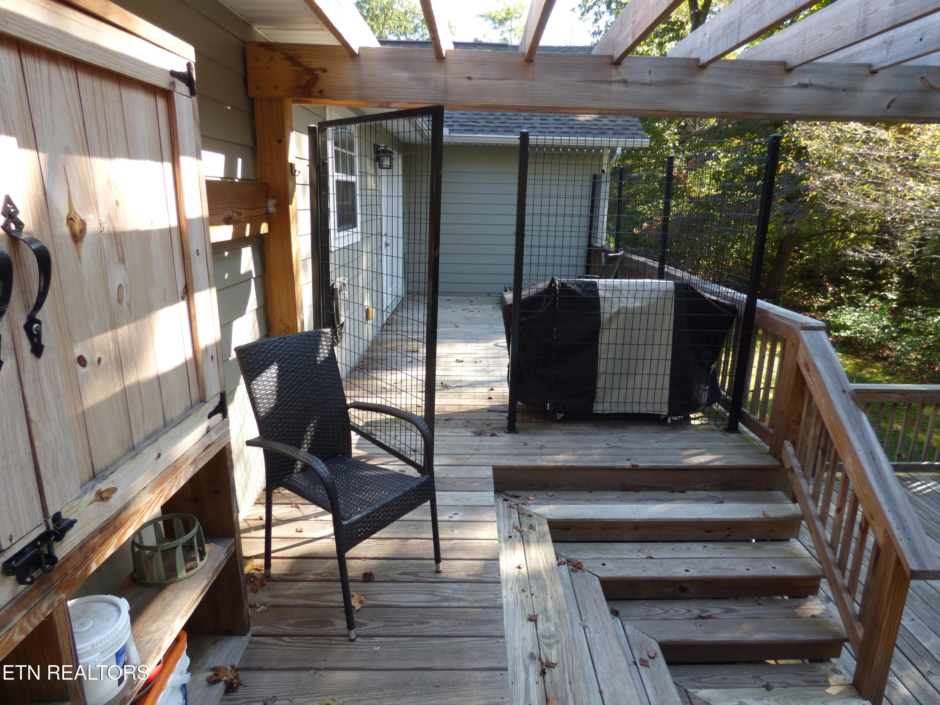 280 E Deer Creek Drive Crossville TN 38571