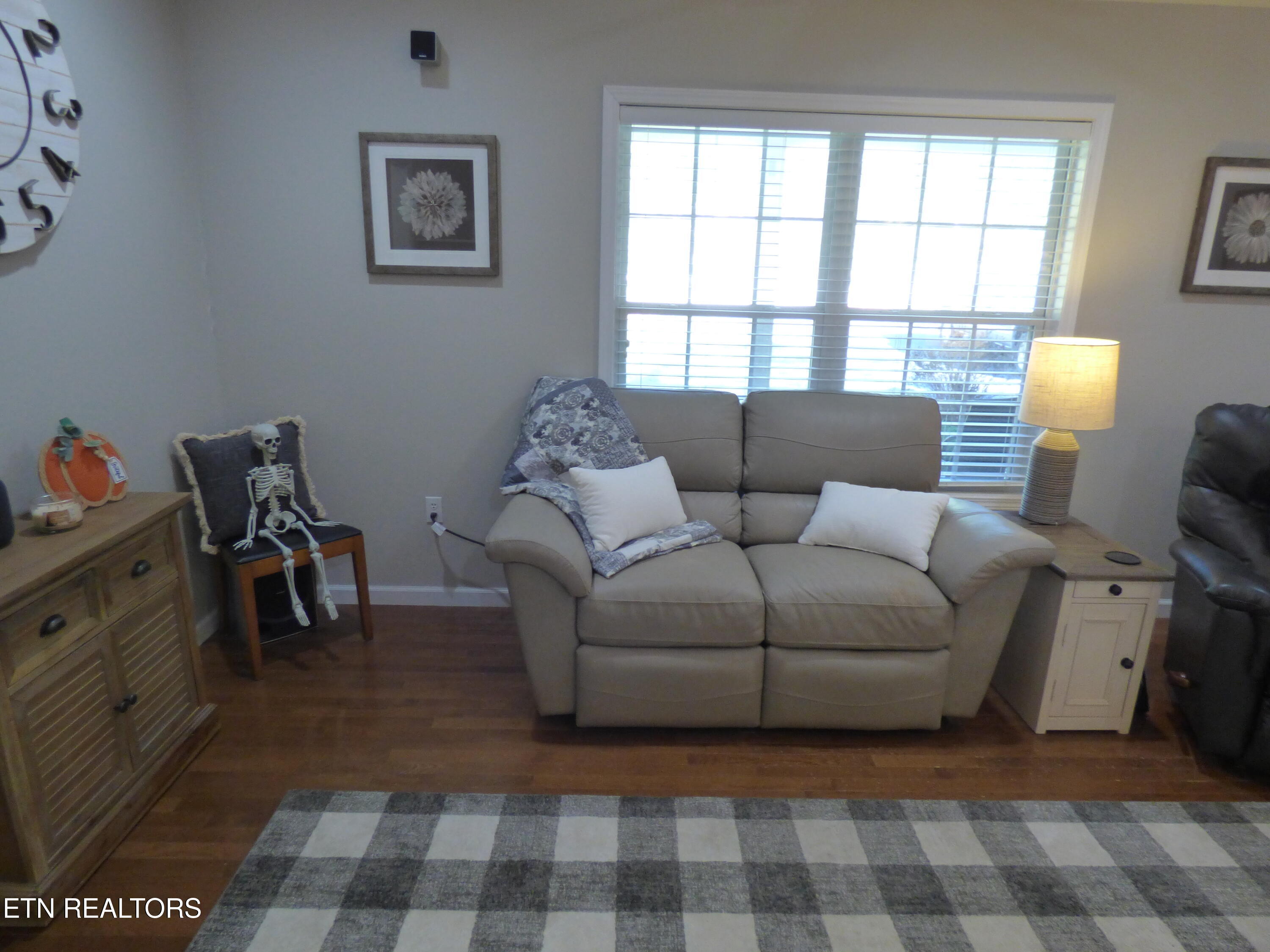 280 E Deer Creek Drive Crossville TN 38571