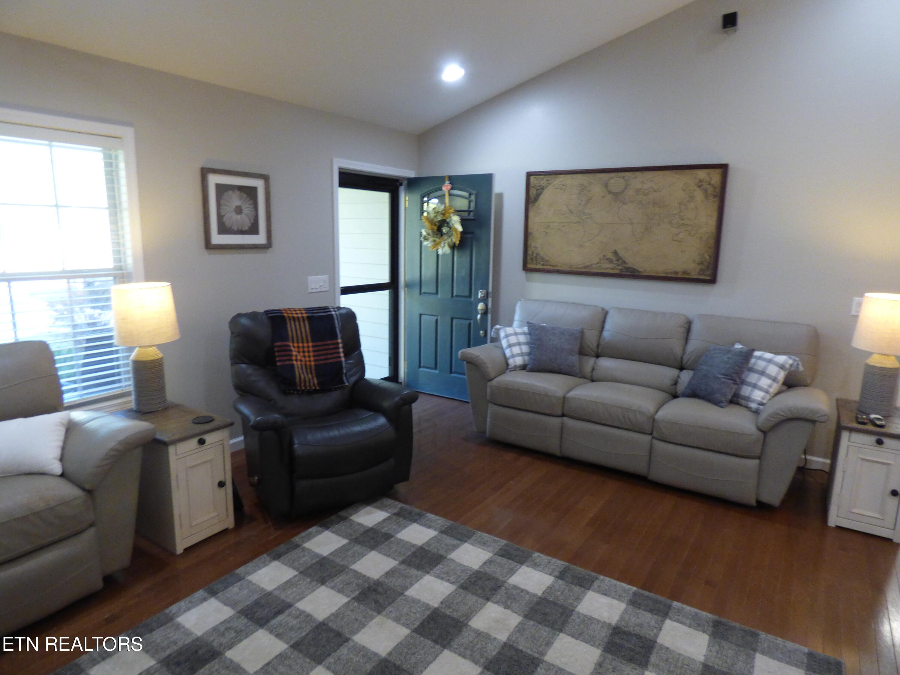 280 E Deer Creek Drive Crossville TN 38571