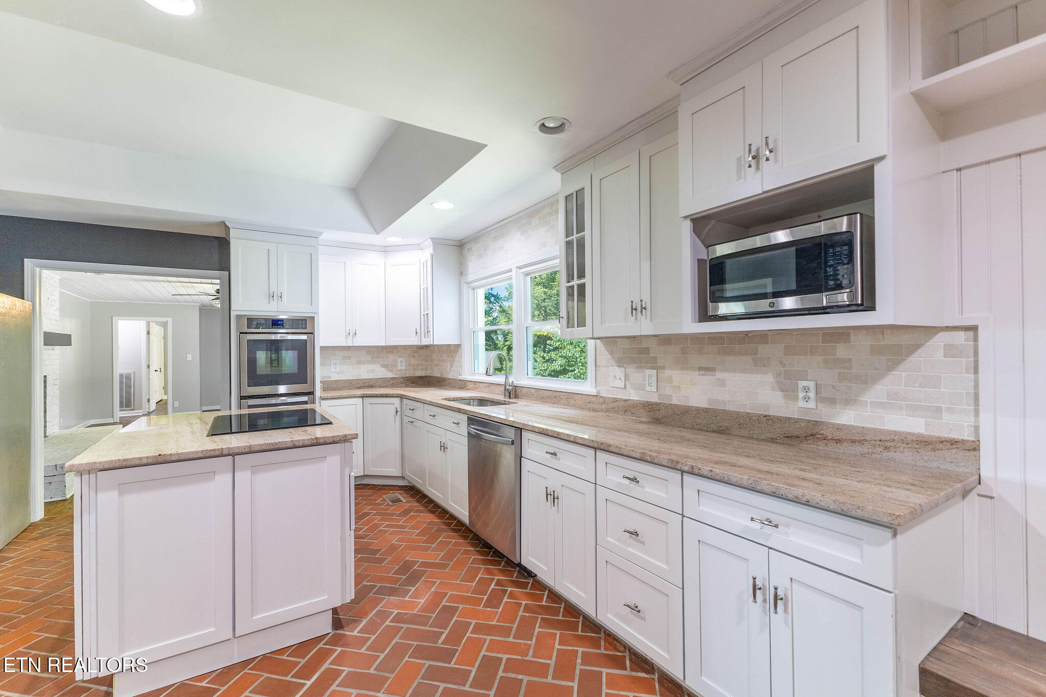 244 Guinnwood Lane Knoxville TN 37922