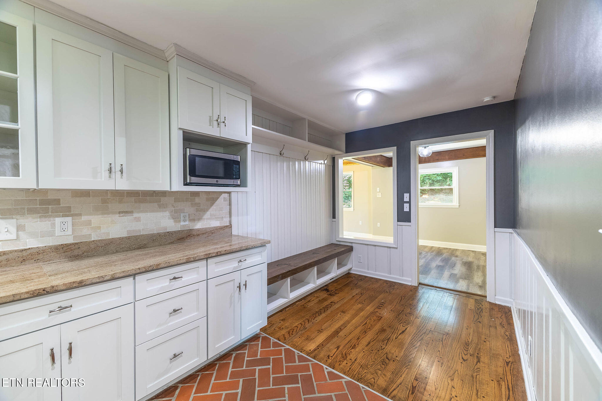 244 Guinnwood Lane Knoxville TN 37922