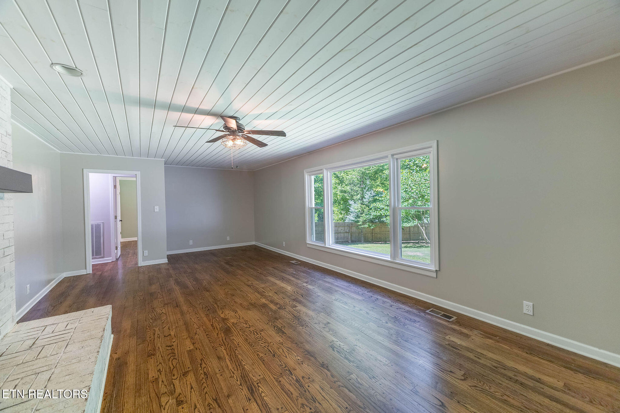 244 Guinnwood Lane Knoxville TN 37922