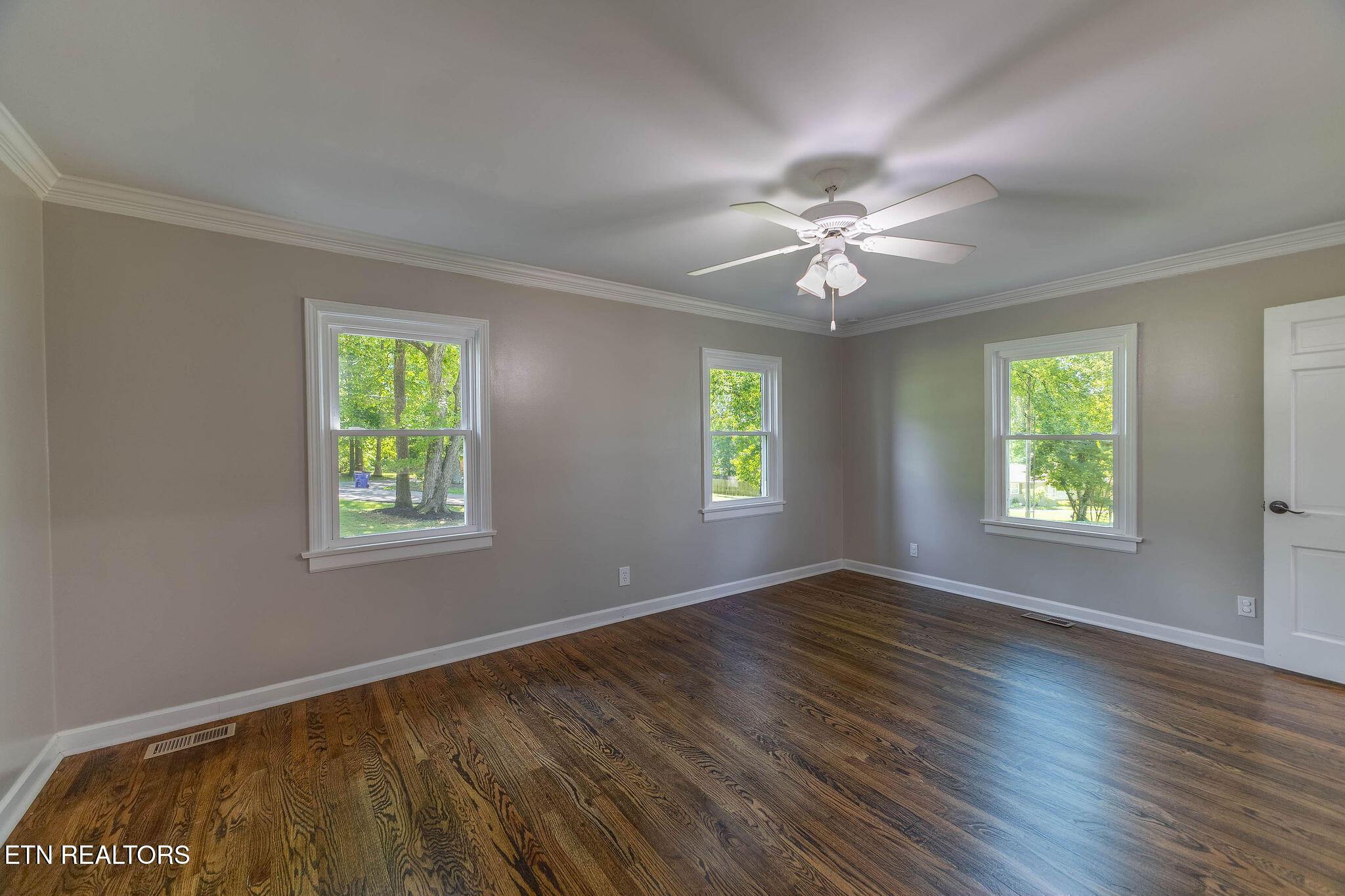 244 Guinnwood Lane Knoxville TN 37922