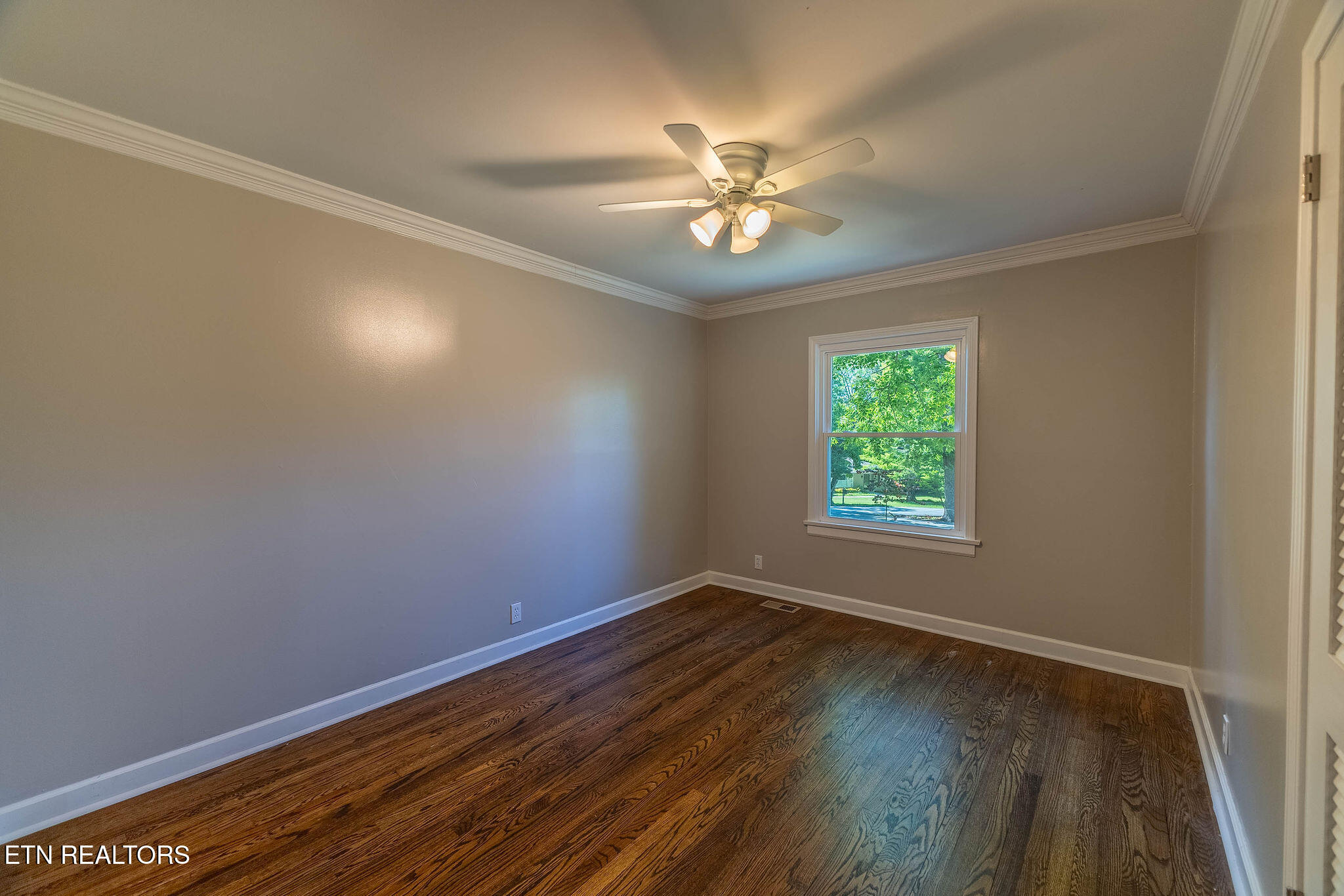 244 Guinnwood Lane Knoxville TN 37922