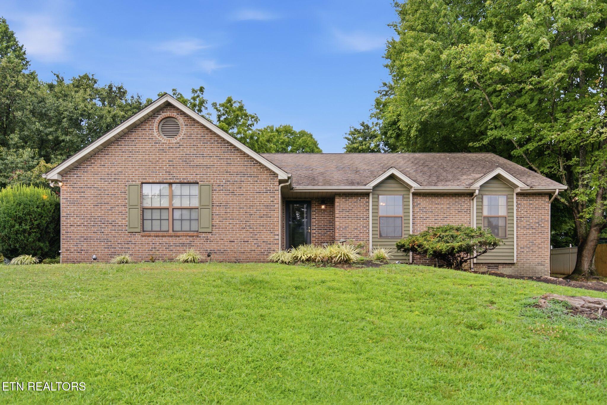935 Sugarwood Drive Maryville TN 37803