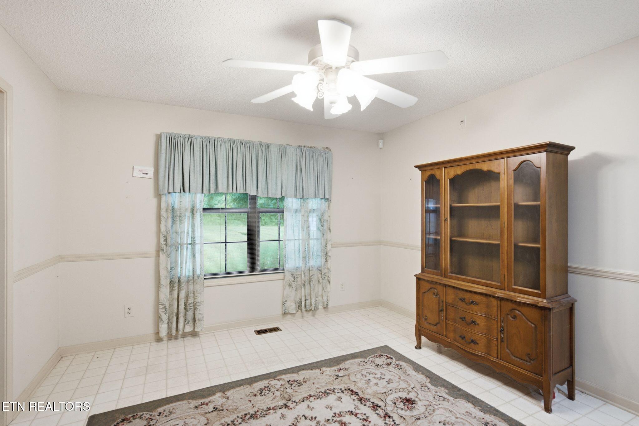 935 Sugarwood Drive Maryville TN 37803