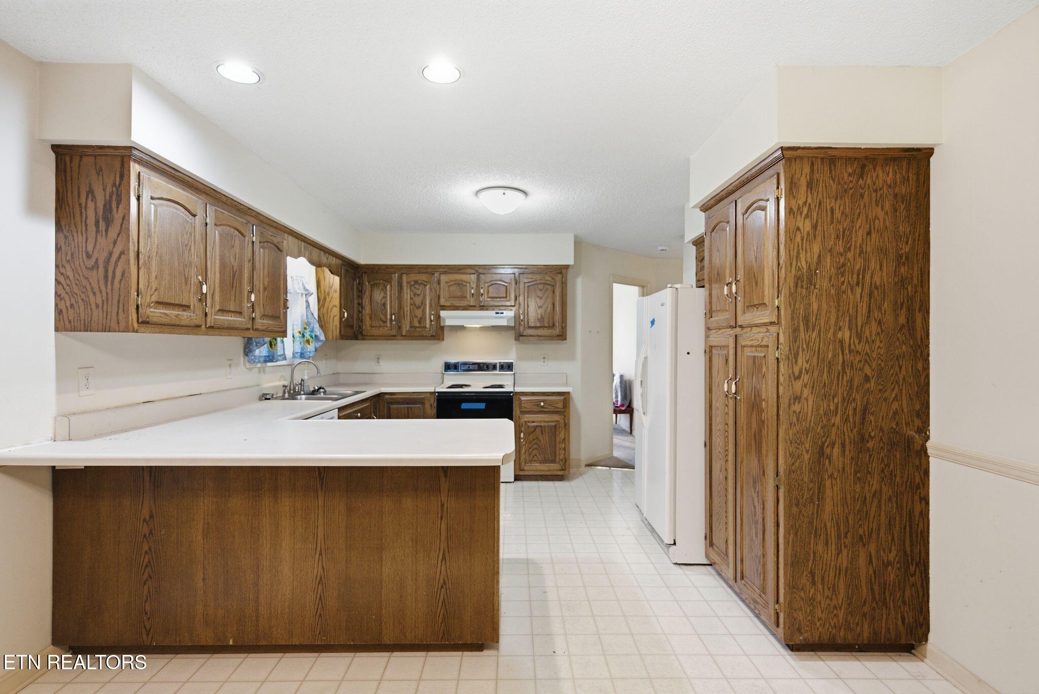 935 Sugarwood Drive Maryville TN 37803