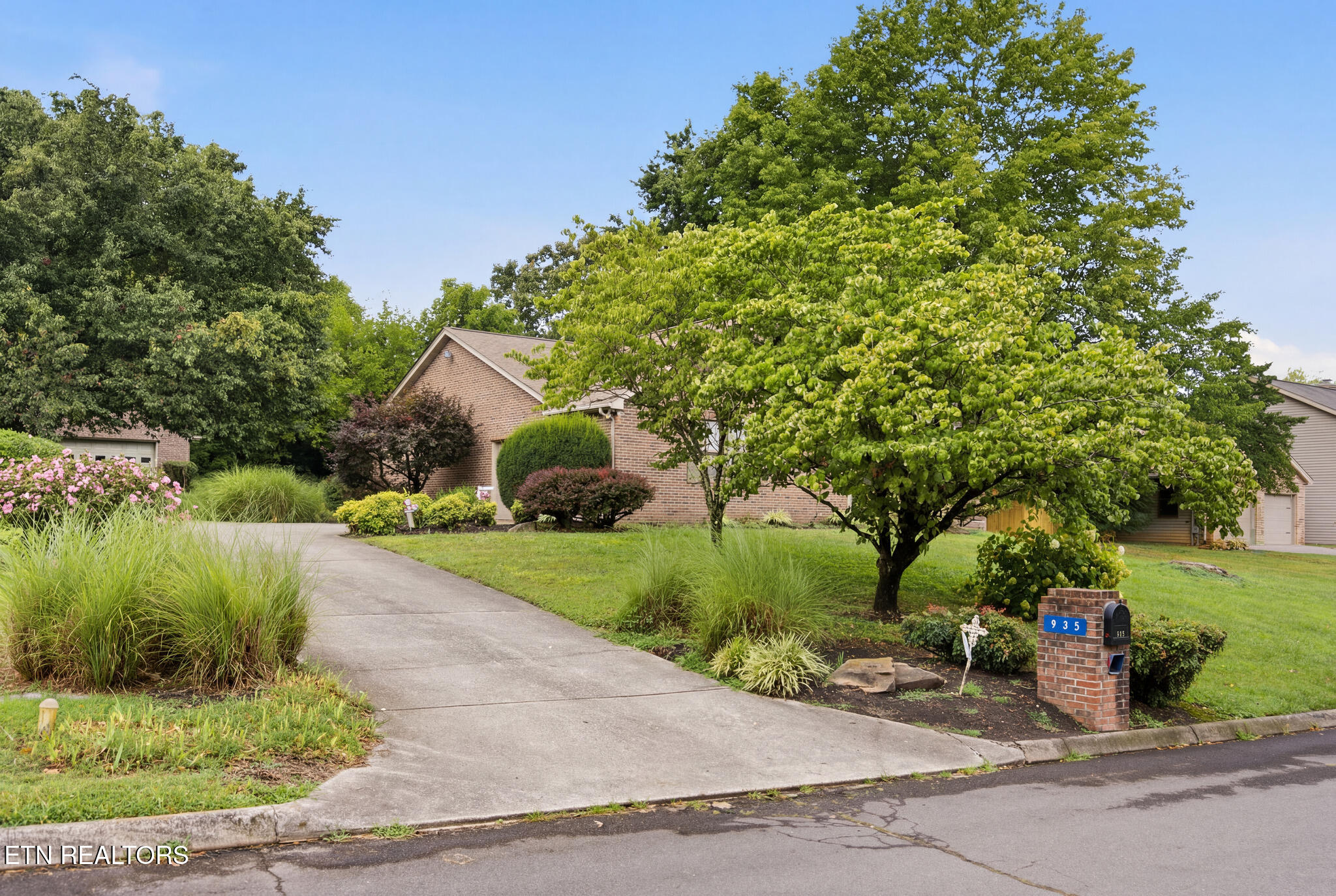 935 Sugarwood Drive Maryville TN 37803