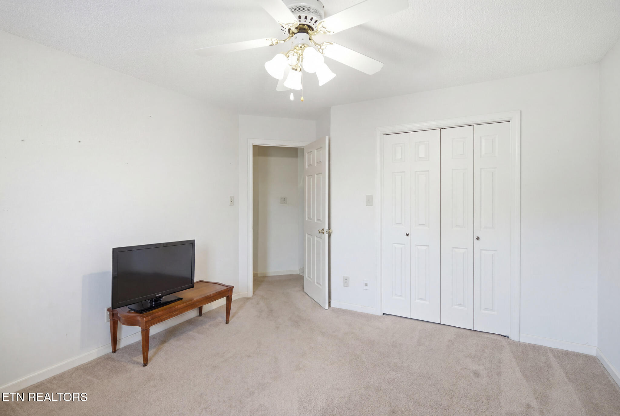 935 Sugarwood Drive Maryville TN 37803