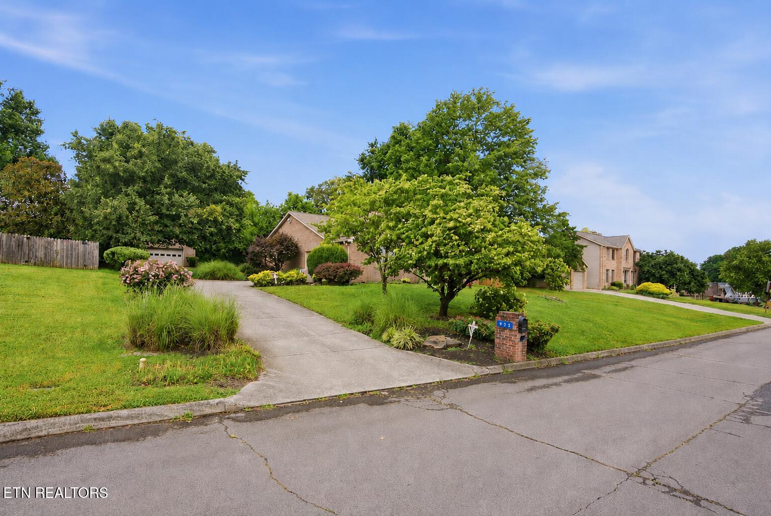 935 Sugarwood Drive Maryville TN 37803