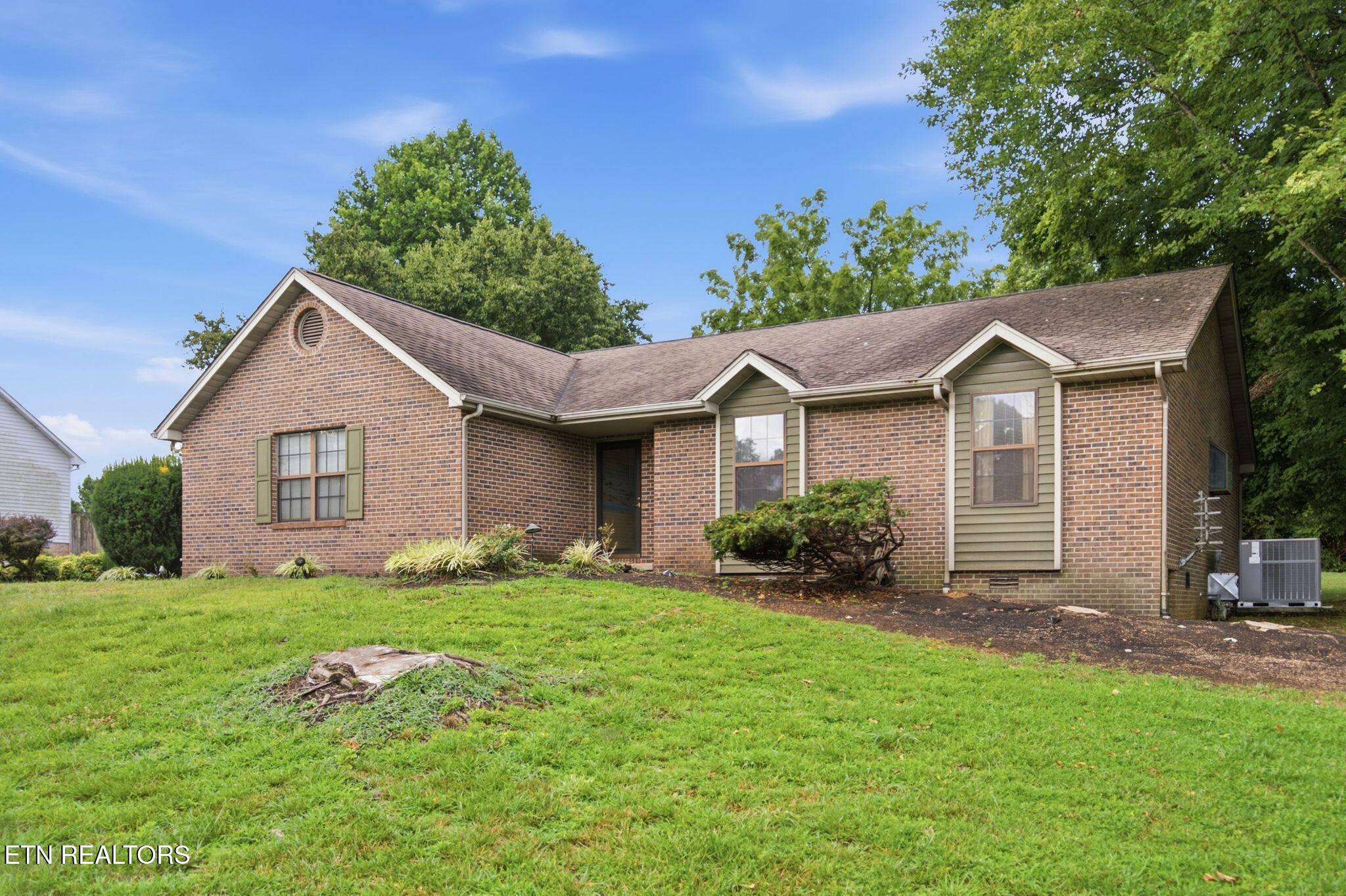 935 Sugarwood Drive Maryville TN 37803