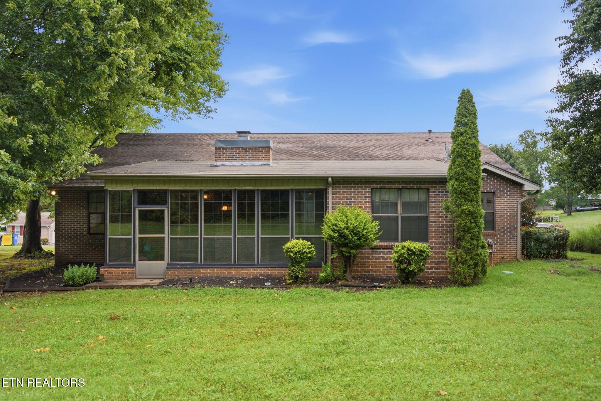 935 Sugarwood Drive Maryville TN 37803