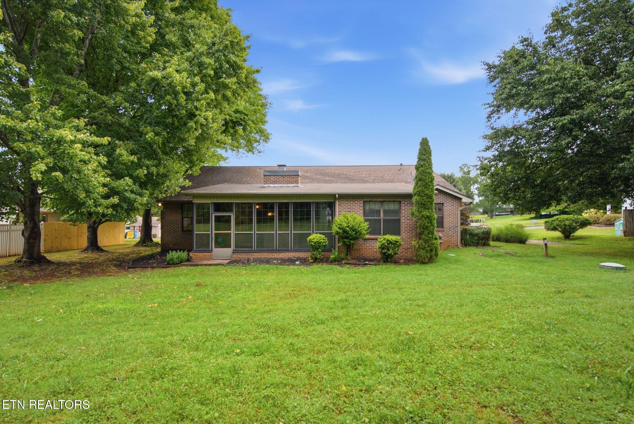 935 Sugarwood Drive Maryville TN 37803