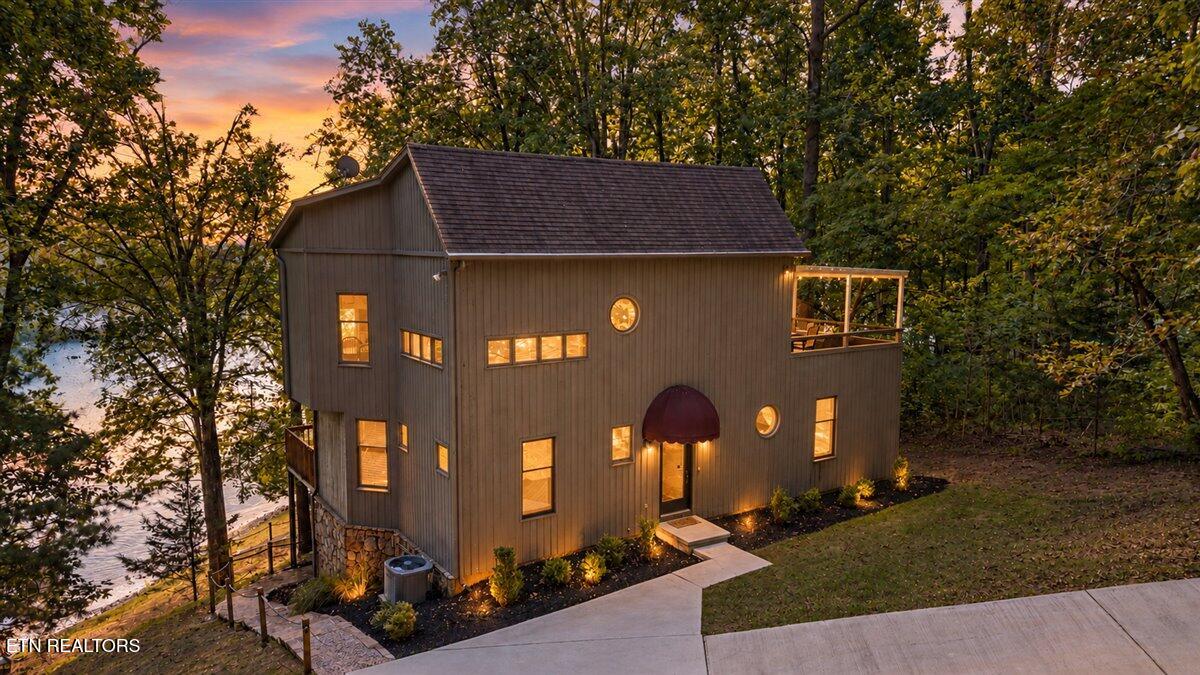 241 Deer Run Point Lafollette TN 37766