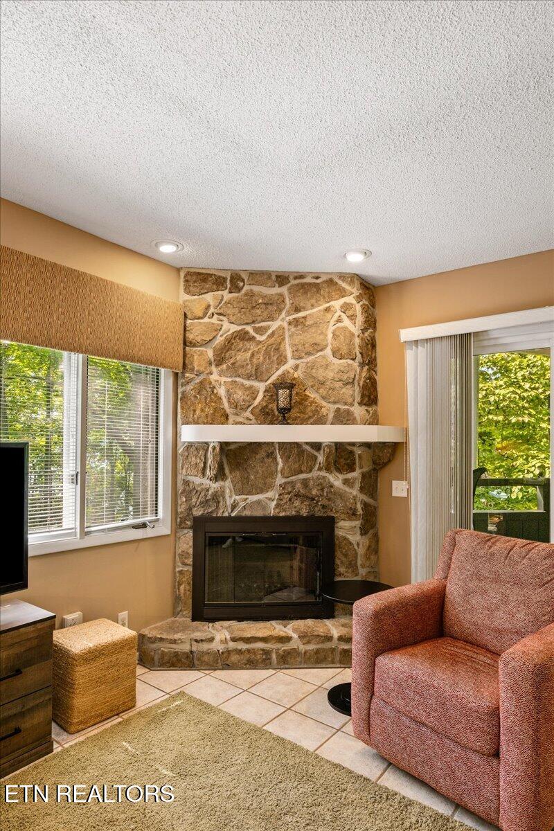 241 Deer Run Point Lafollette TN 37766