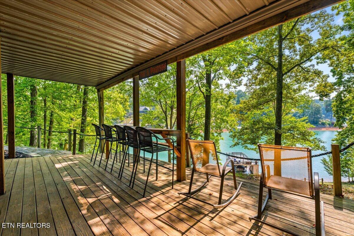 241 Deer Run Point Lafollette TN 37766
