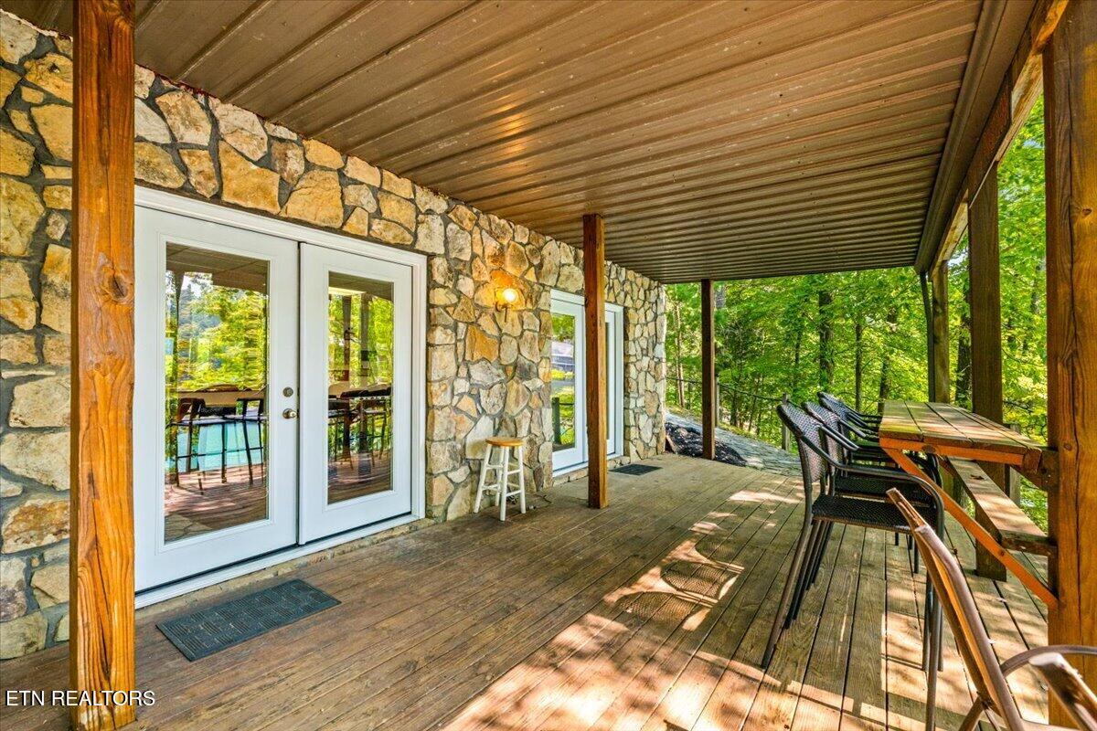 241 Deer Run Point Lafollette TN 37766