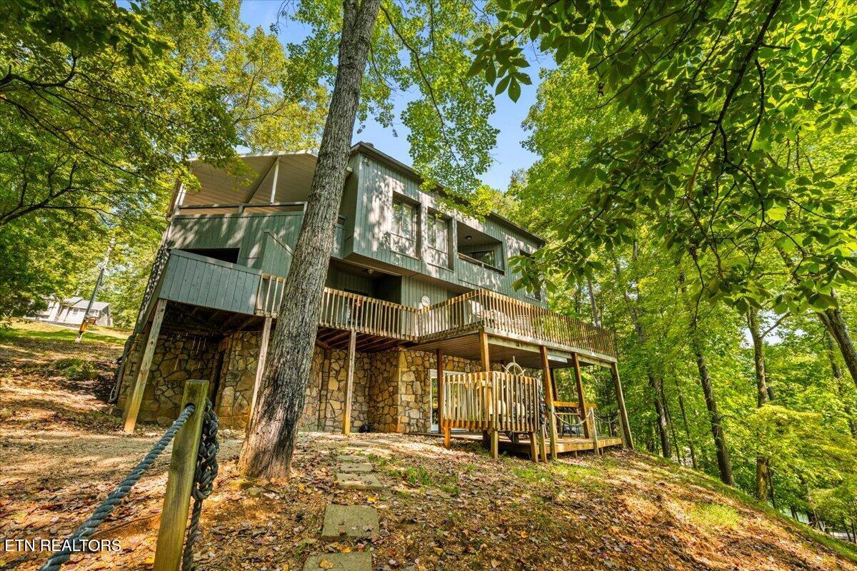 241 Deer Run Point Lafollette TN 37766