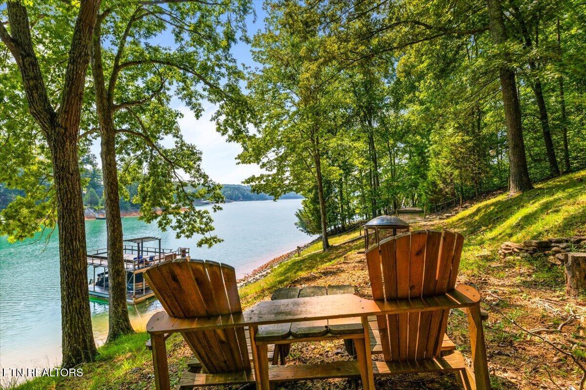 241 Deer Run Point Lafollette TN 37766